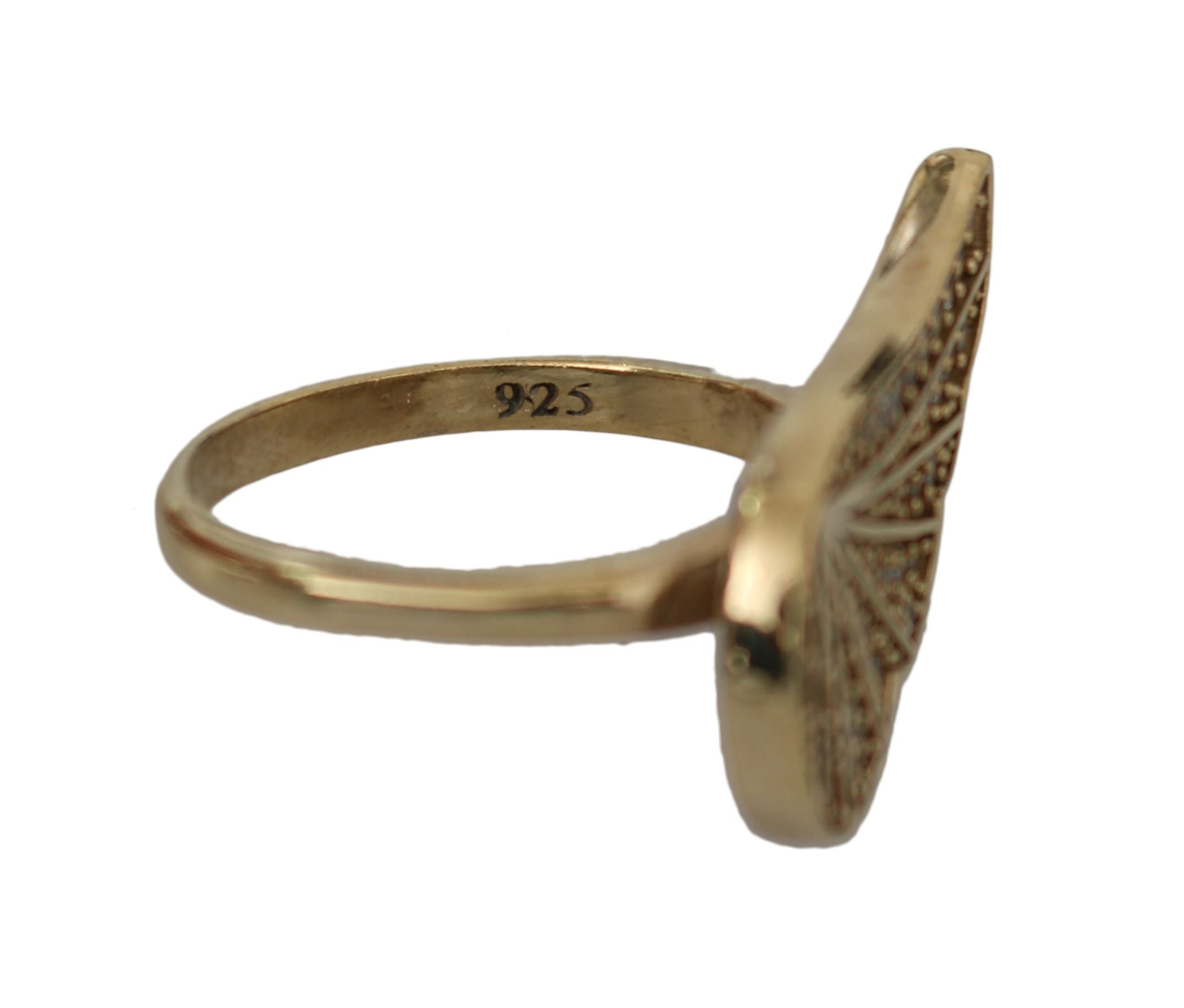 Nialaya Elegant Gold-Crystal Embellished Ring - Luksusmuotia Nialaya - Tutustu YVES JAVANNI® 