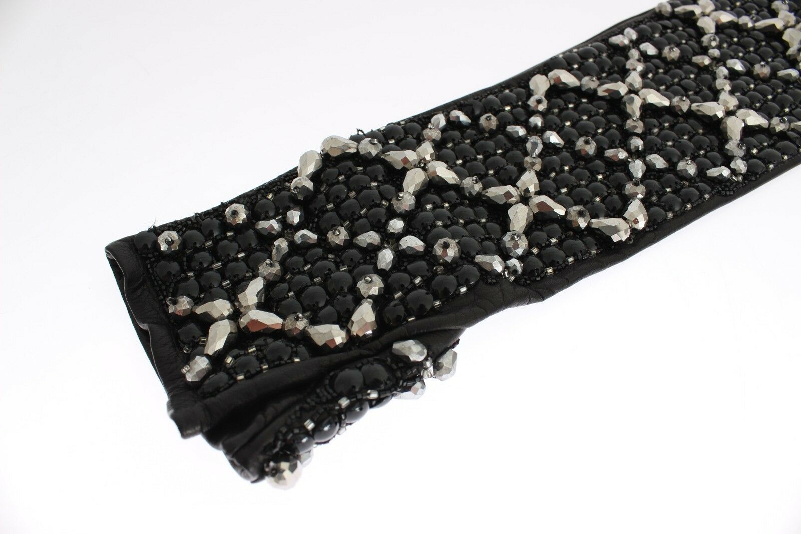 Dolce & Gabbana Elegant Crystal Beaded Leather Gloves - Luksusmuotia Dolce & Gabbana - Tutustu YVES JAVANNI® 