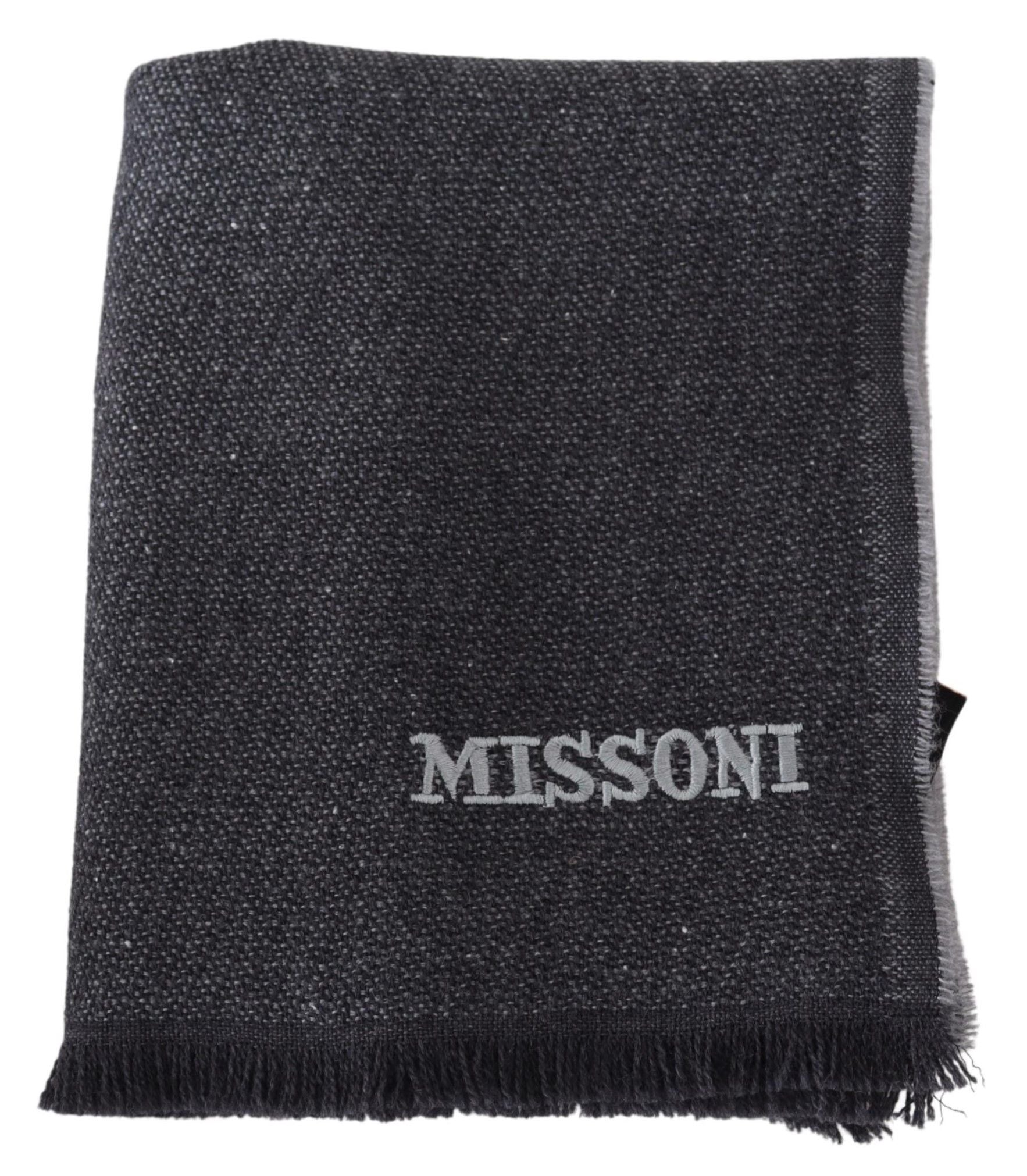 Missoni Elegant Wool Scarf with Signature Embroidery - Luksusmuotia Missoni - Tutustu YVES JAVANNI® 