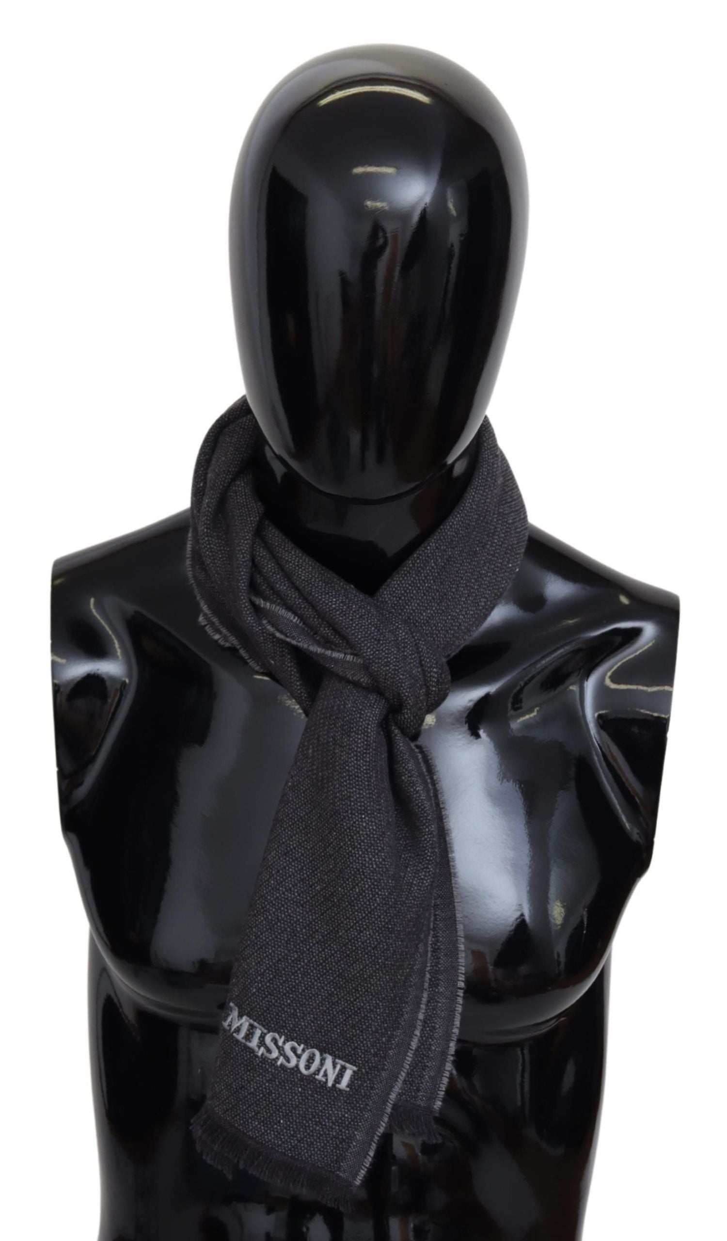 Missoni Elegant Wool Scarf with Signature Embroidery - Luksusmuotia Missoni - Tutustu YVES JAVANNI® 