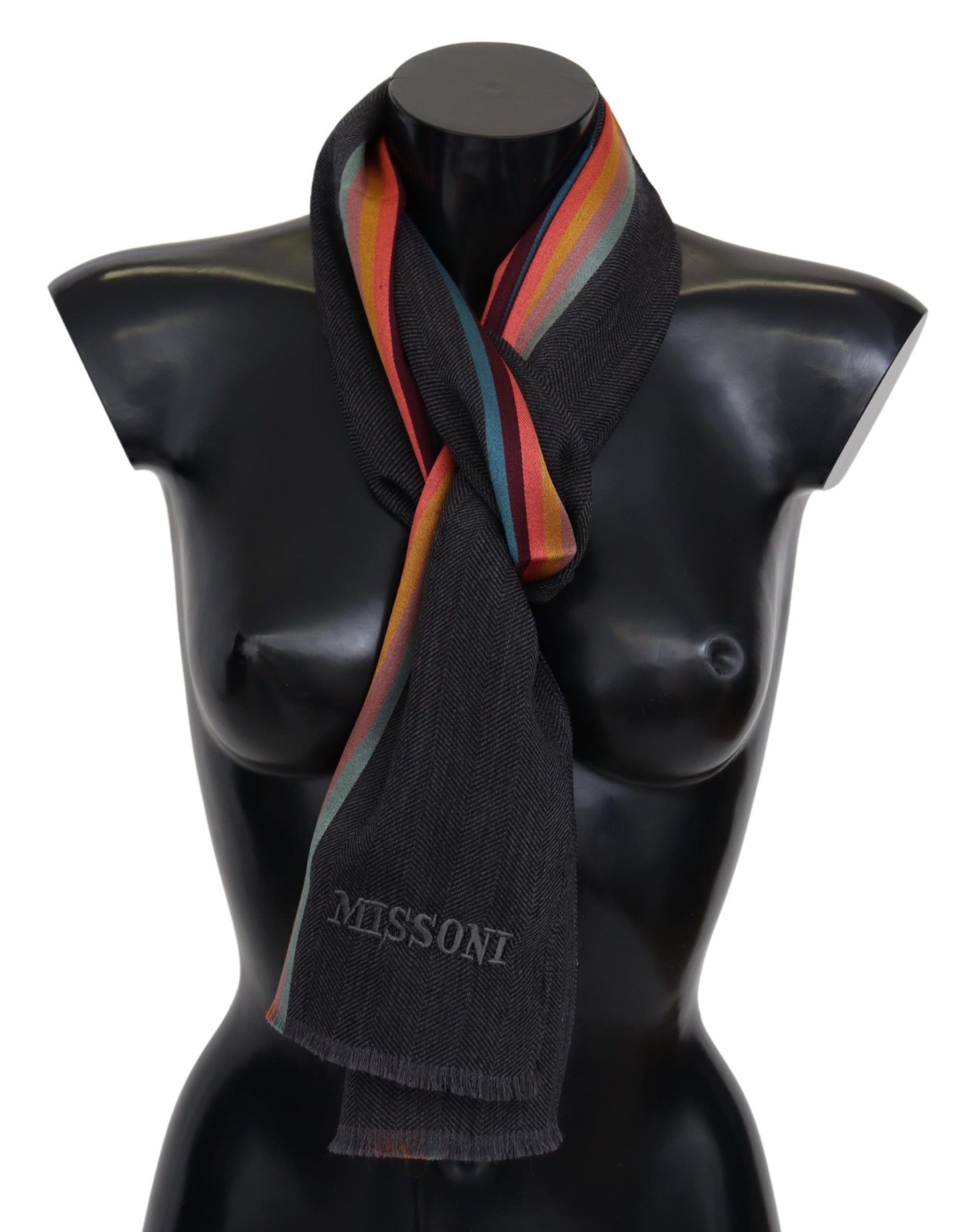 Missoni Elegant Wool-Silk Blend Striped Scarf - Luksusmuotia Missoni - Tutustu YVES JAVANNI® 