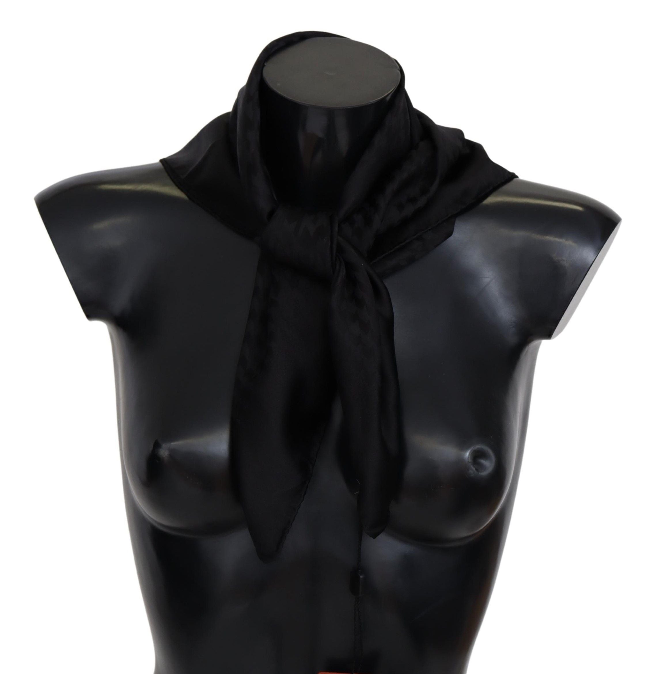 Missoni Elegant Black Wool Scarf with Embroidered Logo - Luksusmuotia Missoni - Tutustu YVES JAVANNI® 