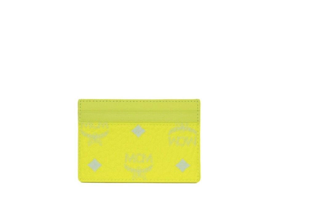 MCM Spectrum Diamond Mini Neon Yellow Visetos Leather Card Case Holder Wallet - Luksusmuotia MCM - Tutustu YVES JAVANNI® 