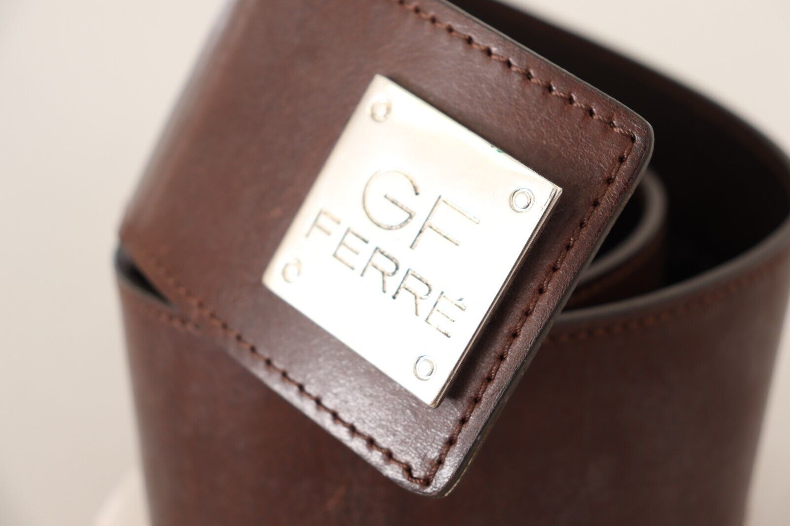 GF Ferre Elegant Genuine Leather Fashion Belt - Chic Brown - Luksusmuotia GF Ferre - Tutustu YVES JAVANNI® 