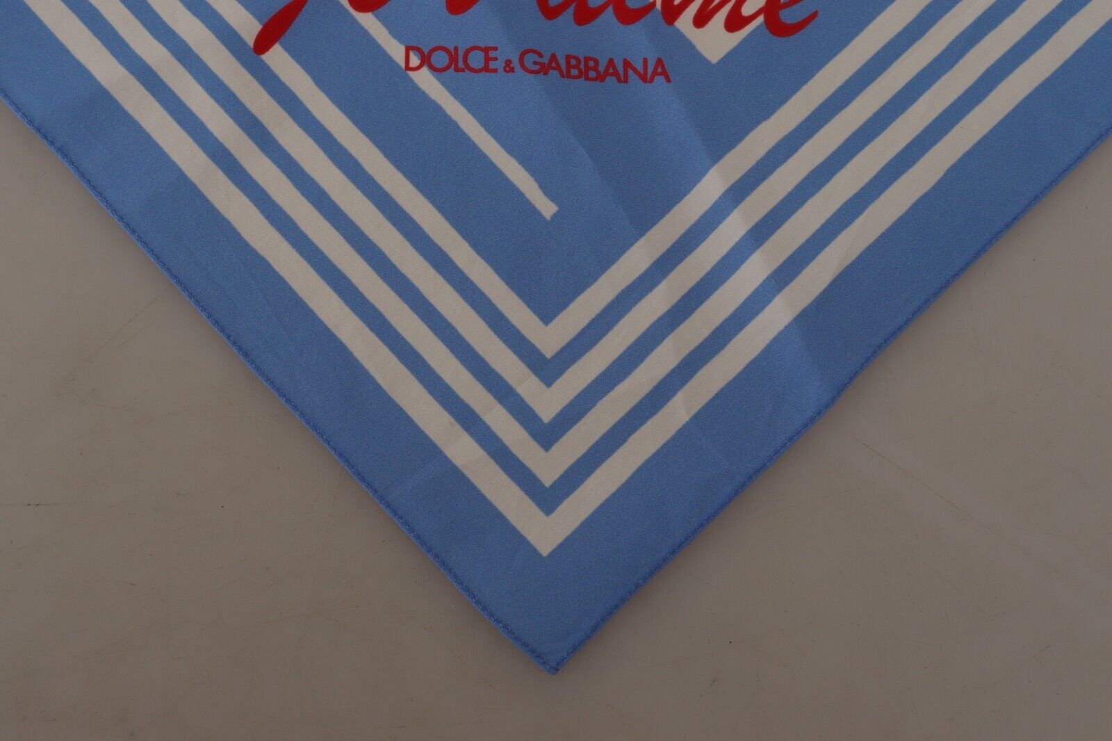 Dolce & Gabbana Elegant Striped Cotton Handkerchief - Luksusmuotia Dolce & Gabbana - Tutustu YVES JAVANNI® 