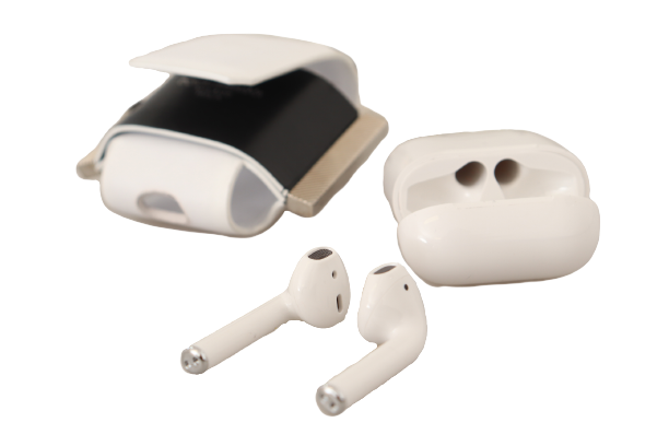 Dolce & Gabbana Chic Leather Airpods Case in Monochrome - Luksusmuotia Dolce & Gabbana - Tutustu YVES JAVANNI® 