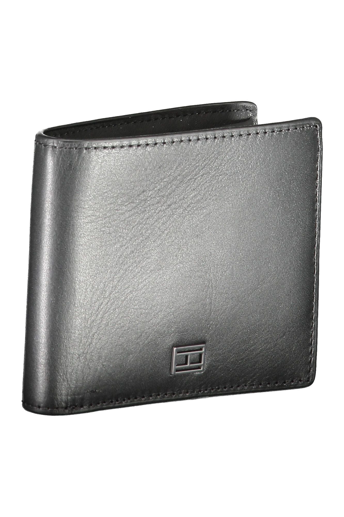 Tommy Hilfiger Black Leather Men Wallet - Luksuslaukut ja asusteet Tommy Hilfiger - Tutustu YVES JAVANNI® 