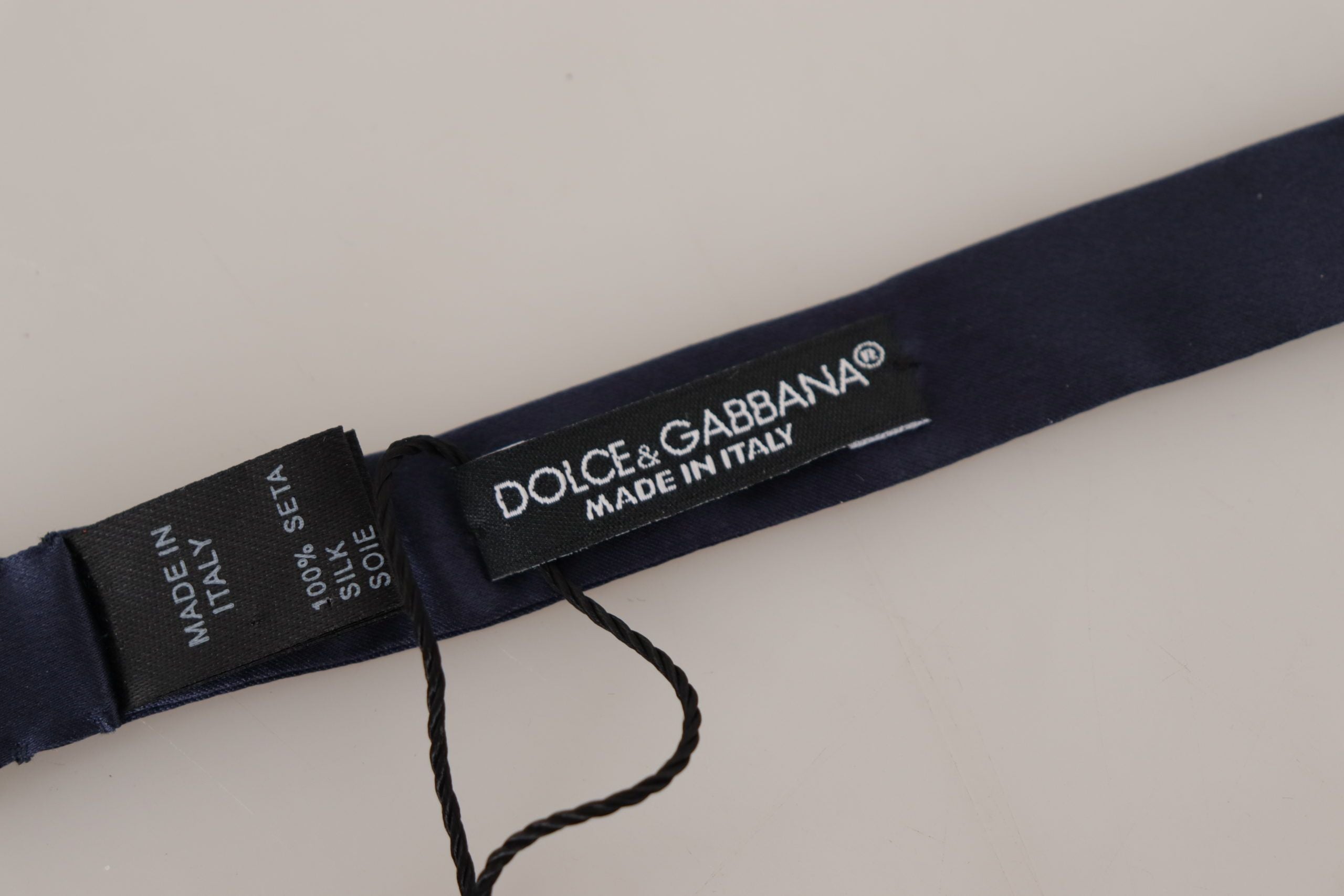 Dolce & Gabbana Stunning Silk Blue Bow Tie - Luksusmuotia Dolce & Gabbana - Tutustu YVES JAVANNI® 