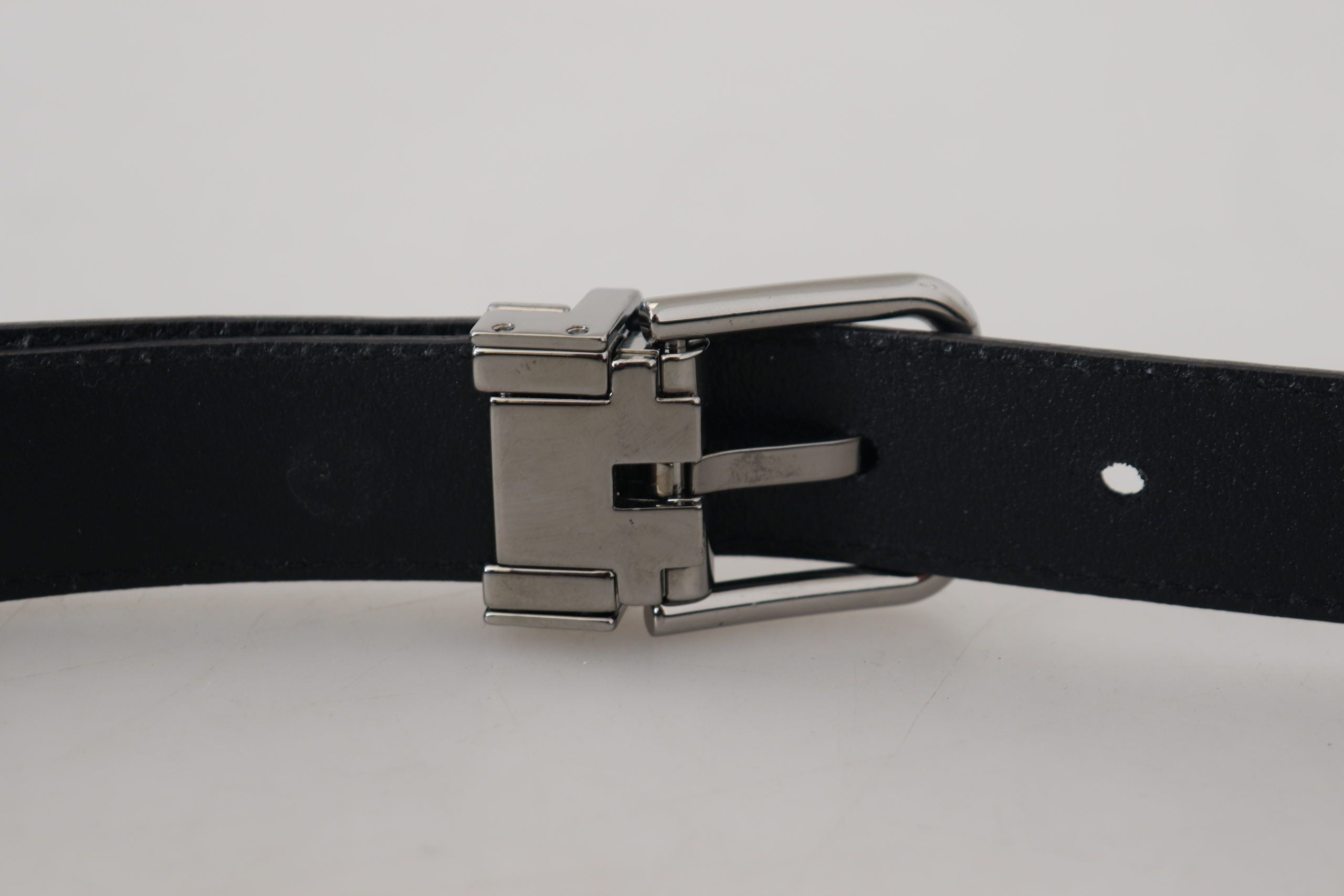 Dolce & Gabbana Elegant Blue Calf Leather Belt - Luksusmuotia Dolce & Gabbana - Tutustu YVES JAVANNI® 