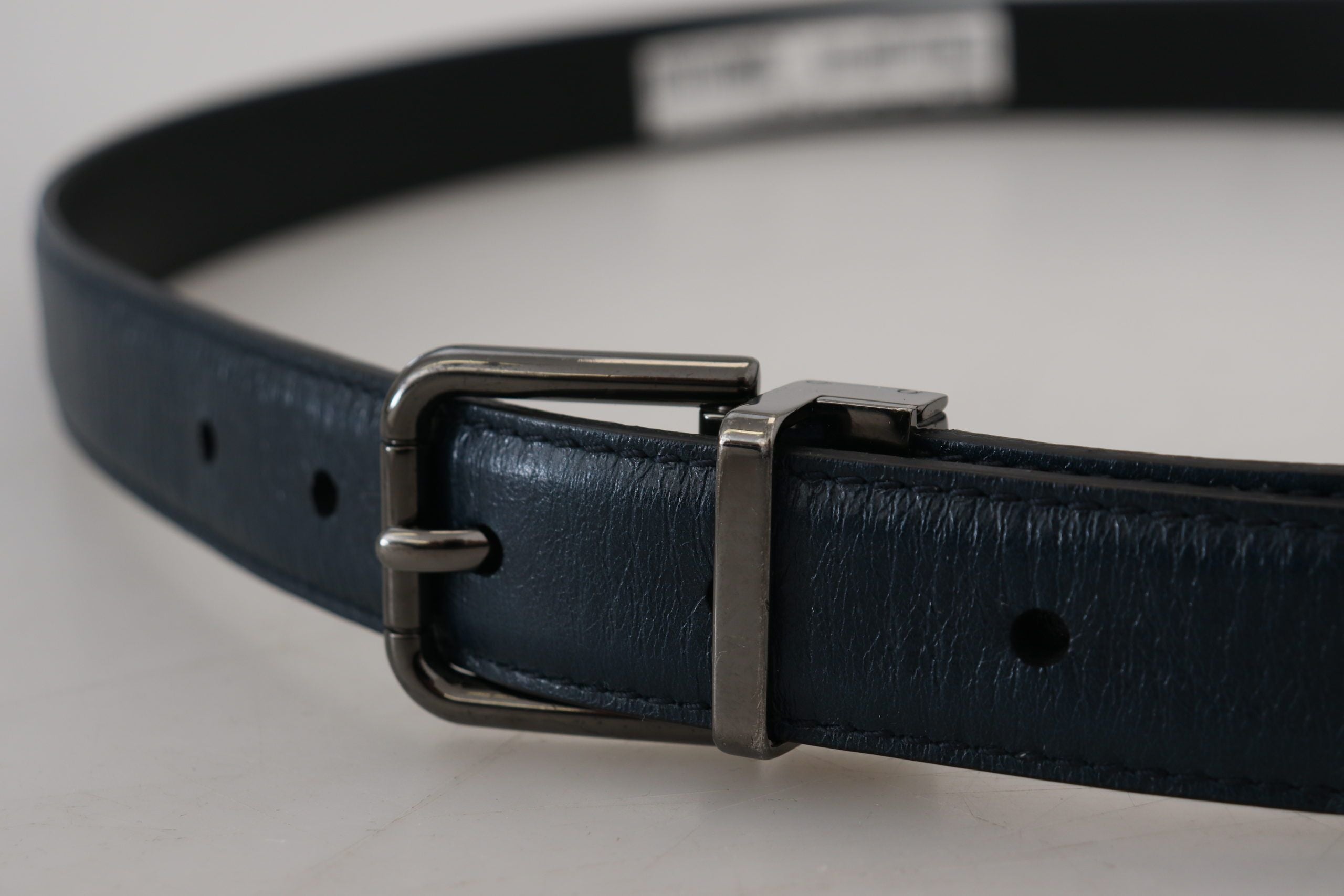 Dolce & Gabbana Elegant Dark Blue Leather Belt - Luksusmuotia Dolce & Gabbana - Tutustu YVES JAVANNI® 