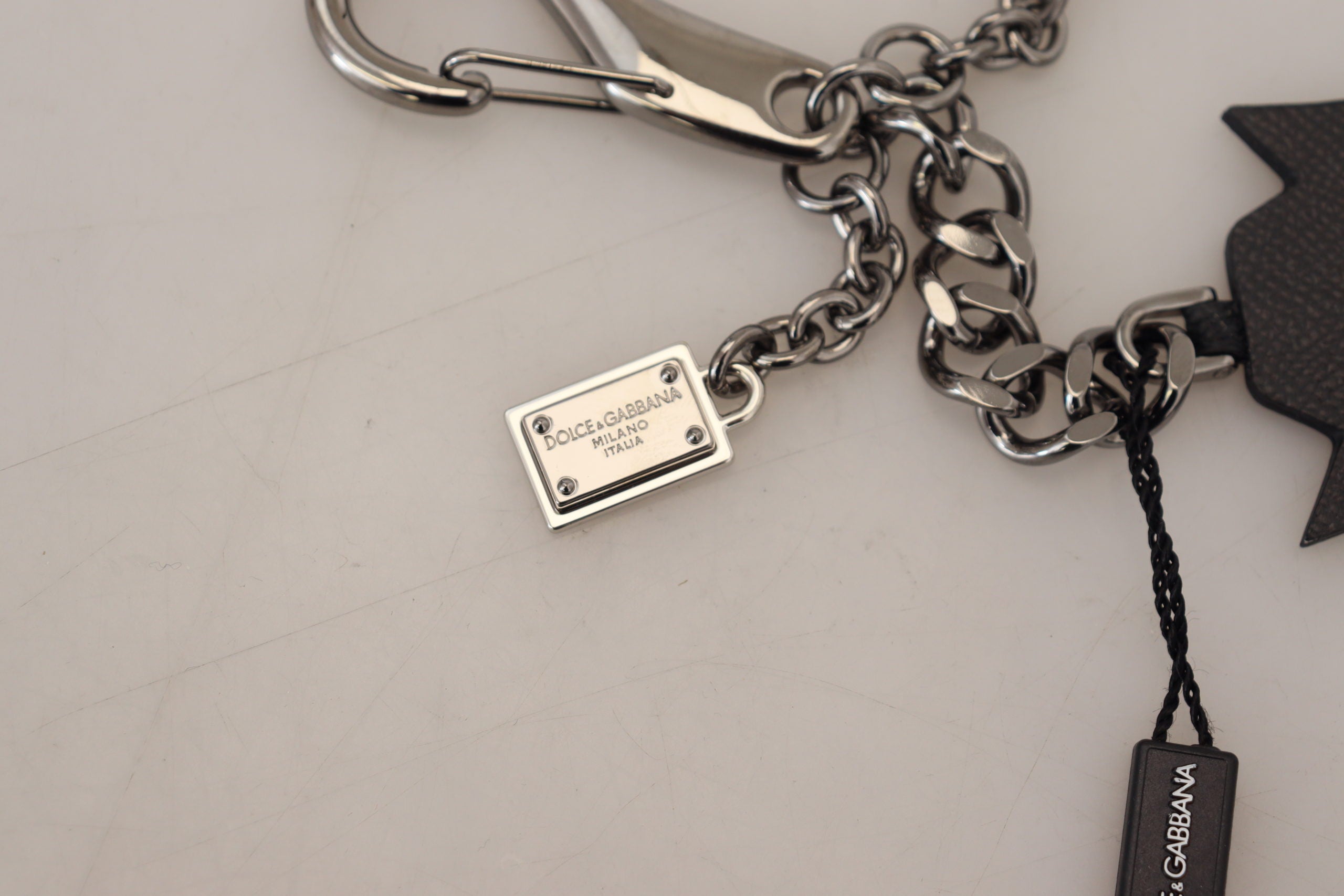 Dolce & Gabbana Elegant Silver and Black Designer Keychain - Luksusmuotia Dolce & Gabbana - Tutustu YVES JAVANNI® 