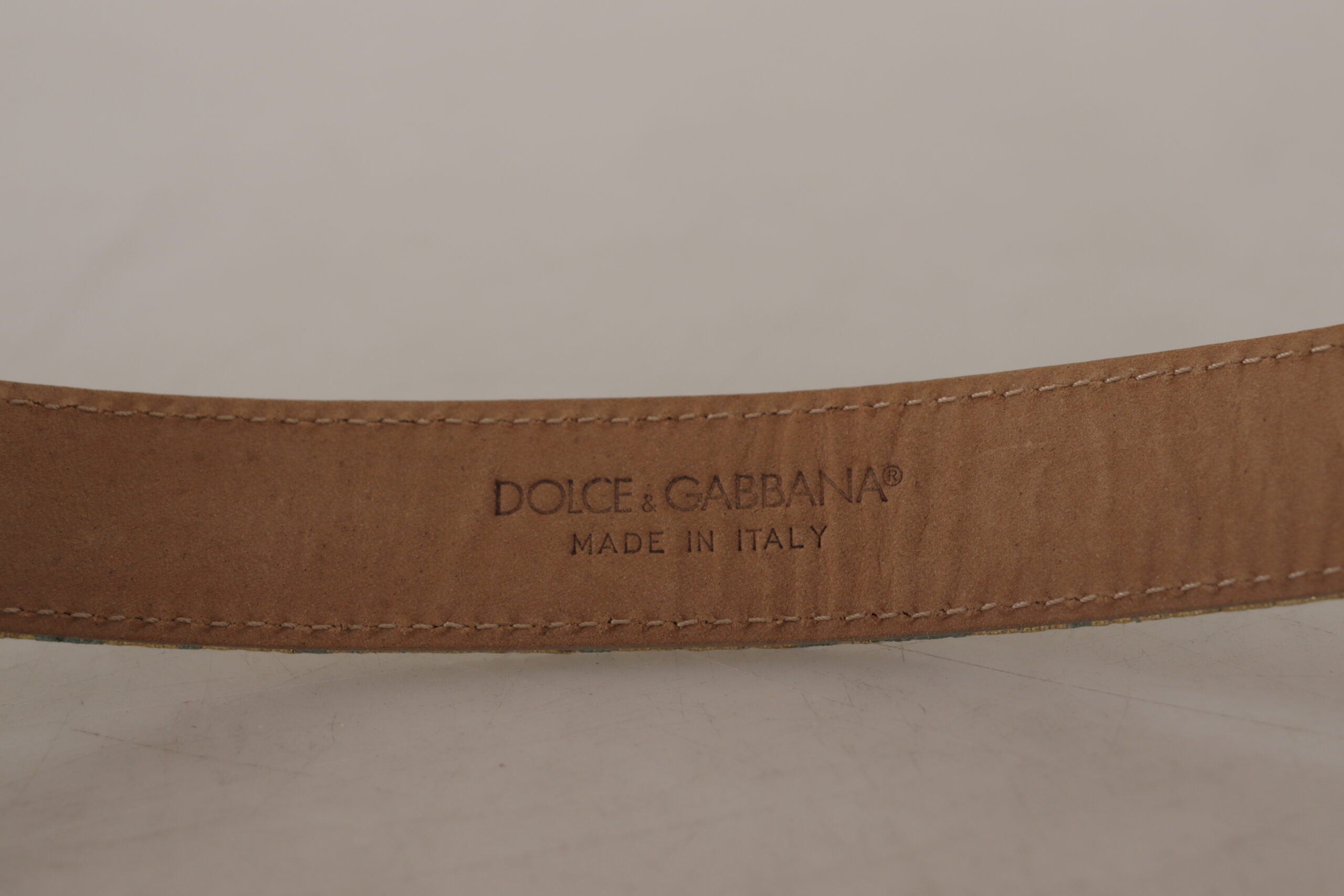 Dolce & Gabbana Elegant Light Blue Leather Belt with Gold Buckle - Luksusmuotia Dolce & Gabbana - Tutustu YVES JAVANNI® 