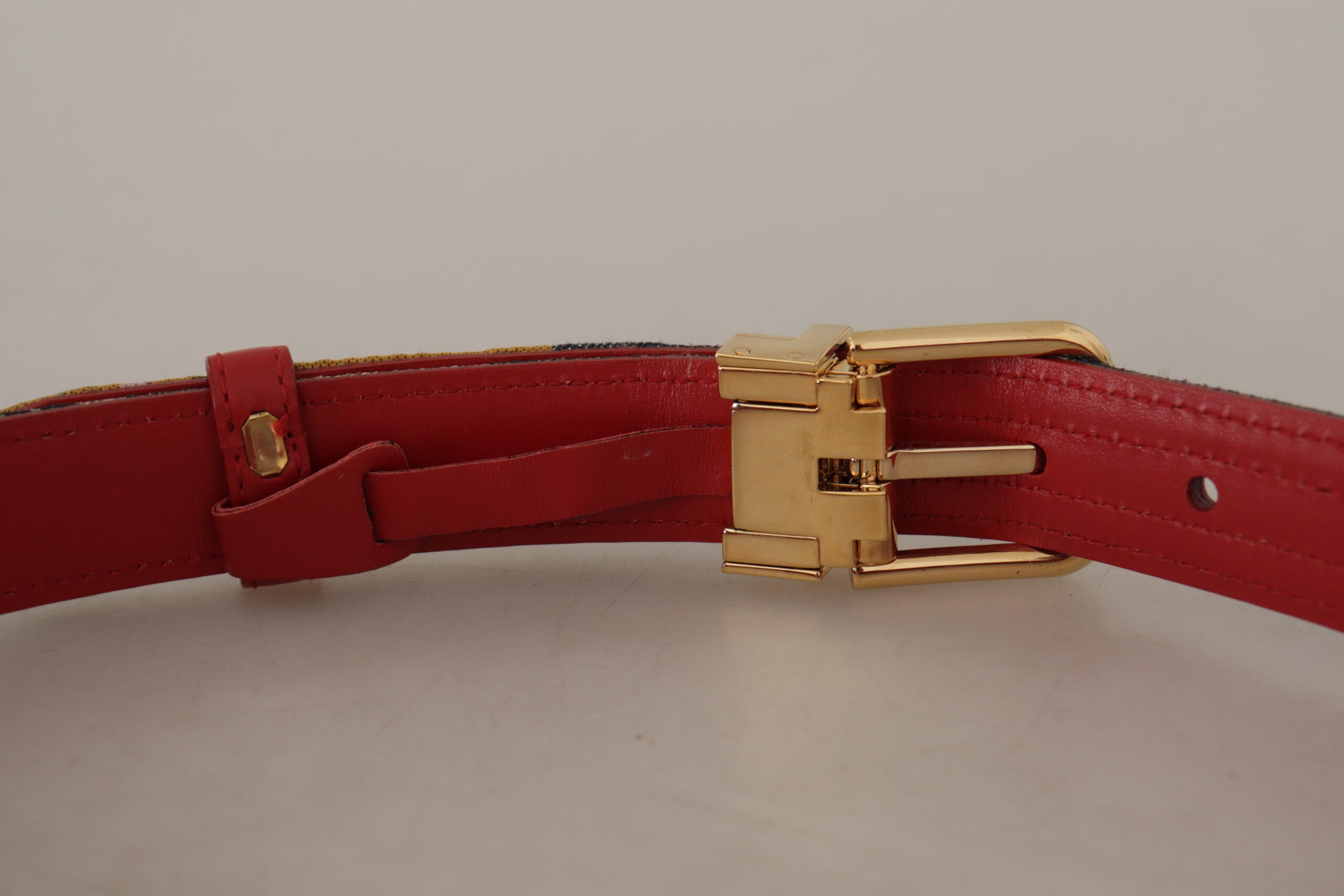 Dolce & Gabbana Chic Multicolor Leather Belt with Engraved Buckle - Luksusmuotia Dolce & Gabbana - Tutustu YVES JAVANNI® 