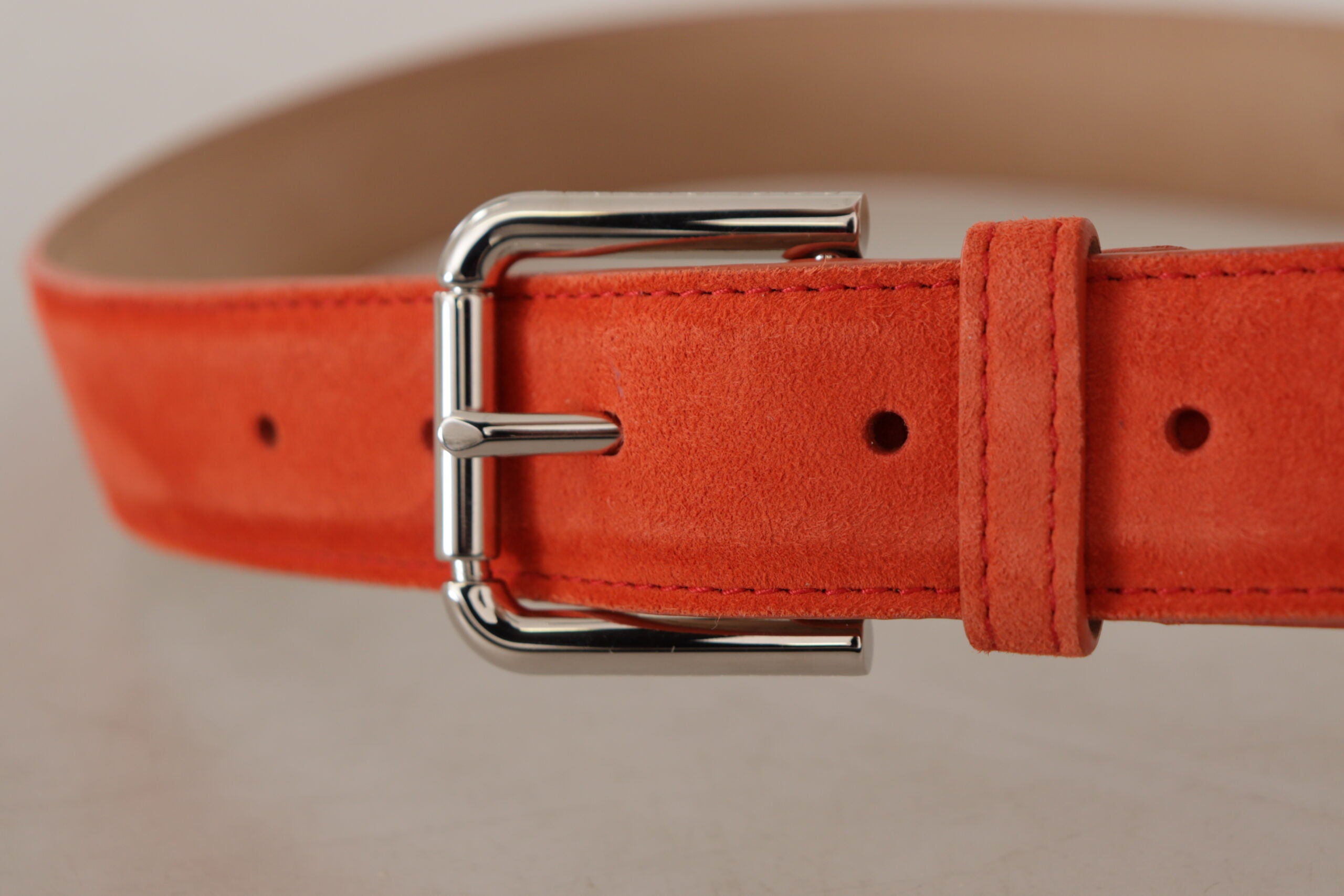 Dolce & Gabbana Elegant Suede Leather Belt in Vibrant Orange - Luksusmuotia Dolce & Gabbana - Tutustu YVES JAVANNI® 