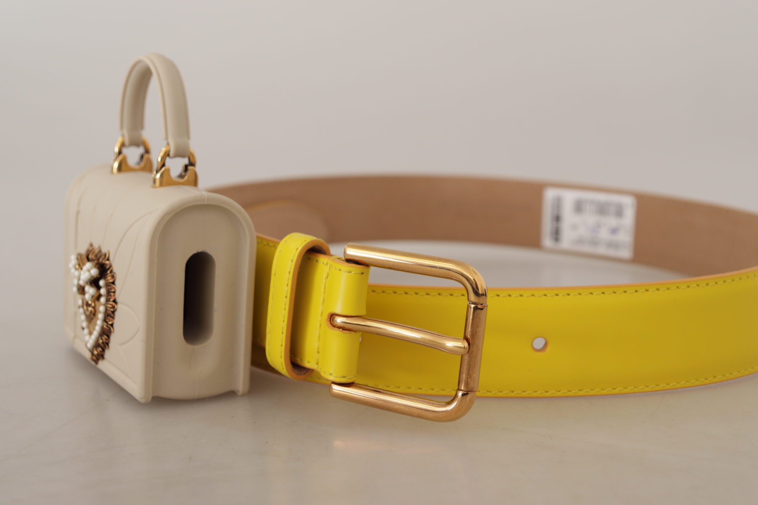 Dolce & Gabbana Chic Yellow Leather Belt with Headphone Case - Luksusmuotia Dolce & Gabbana - Tutustu YVES JAVANNI® 