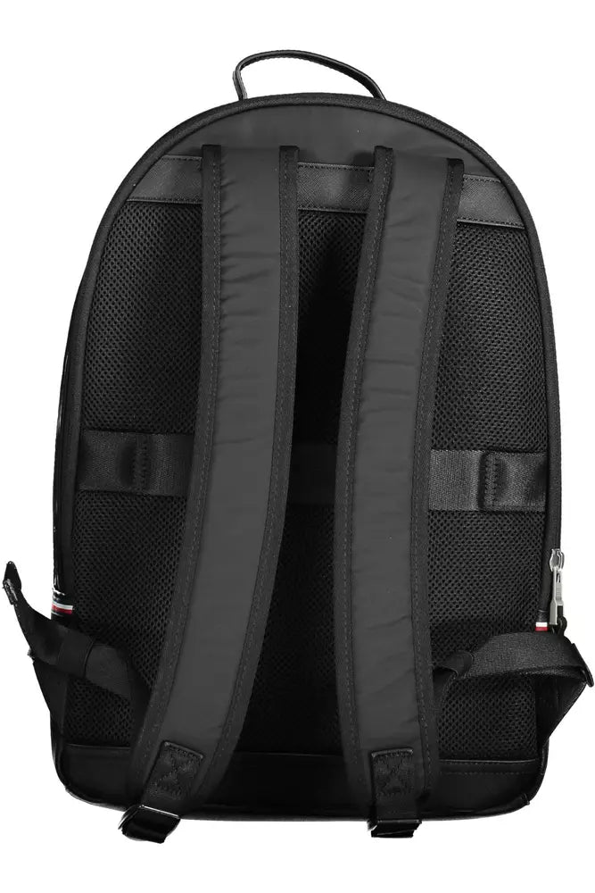 Tommy Hilfiger Black Polyester Men Backpack - Luksuslaukut ja asusteet Tommy Hilfiger - Tutustu YVES JAVANNI® 