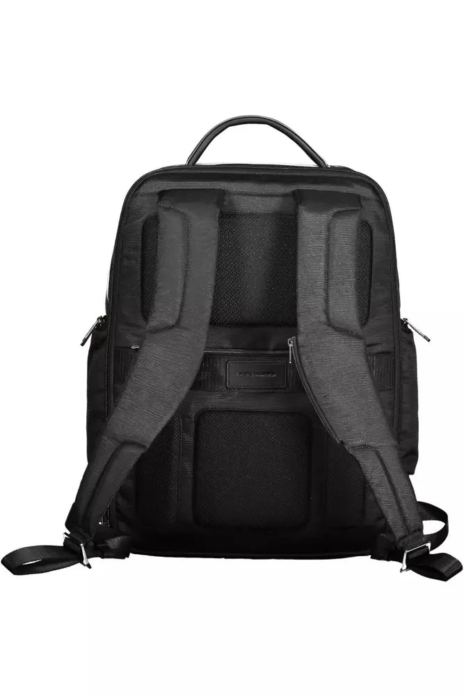 Piquadro Sleek Eco-Conscious Urban Backpack - Luksusmuotia Piquadro - Tutustu YVES JAVANNI® 