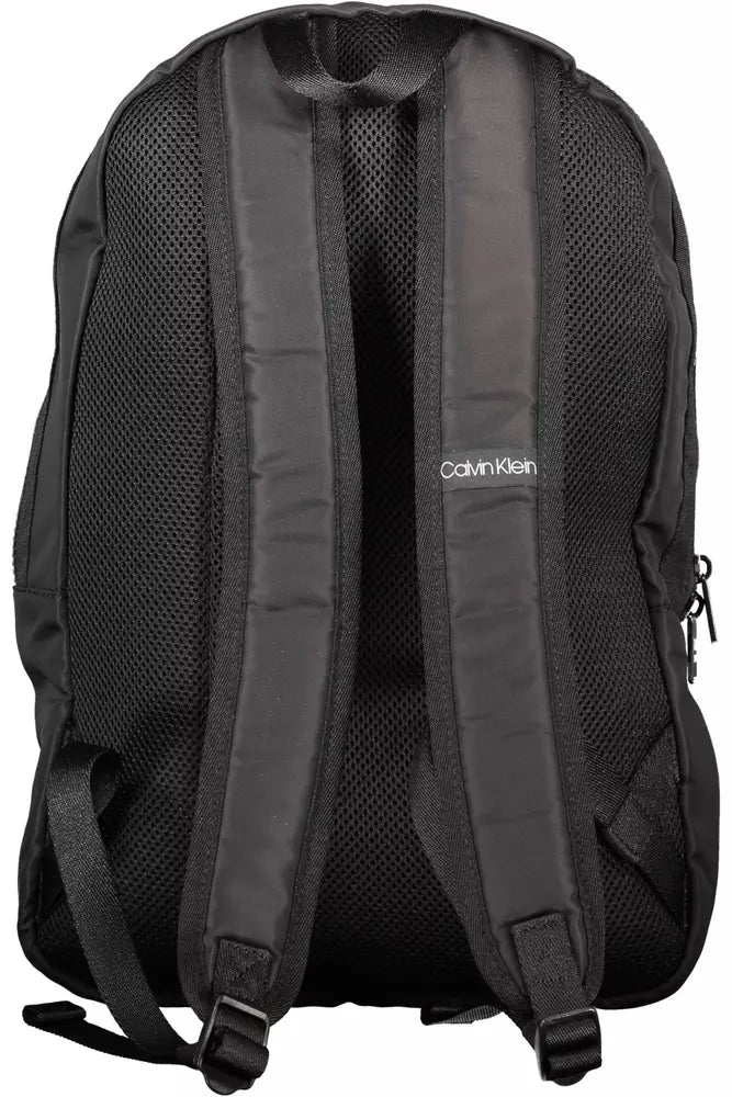 Calvin Klein Elegant Black Backpack with Laptop Compartment - Luksusmuotia Calvin Klein - Tutustu YVES JAVANNI® 