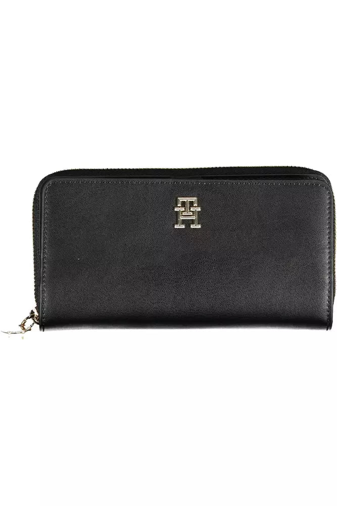 Tommy Hilfiger Black Polyethylene Women Wallet - Luksuslaukut ja asusteet Tommy Hilfiger - Tutustu YVES JAVANNI® 