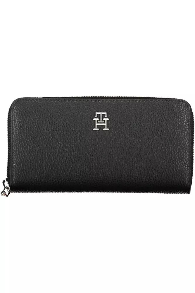 Tommy Hilfiger Black Polyethylene Women Wallet - Luksuslaukut ja asusteet Tommy Hilfiger - Tutustu YVES JAVANNI® 