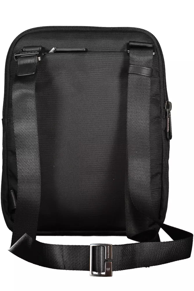 Piquadro Sleek Black Recycled Material Shoulder Bag - Luksusmuotia Piquadro - Tutustu YVES JAVANNI® 