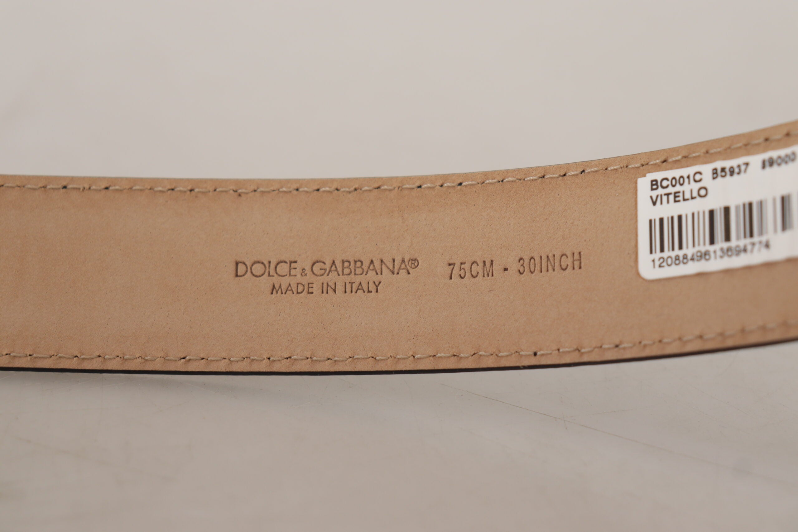 Dolce & Gabbana Sleek Black Authentic Leather Belt - Luksusmuotia Dolce & Gabbana - Tutustu YVES JAVANNI® 