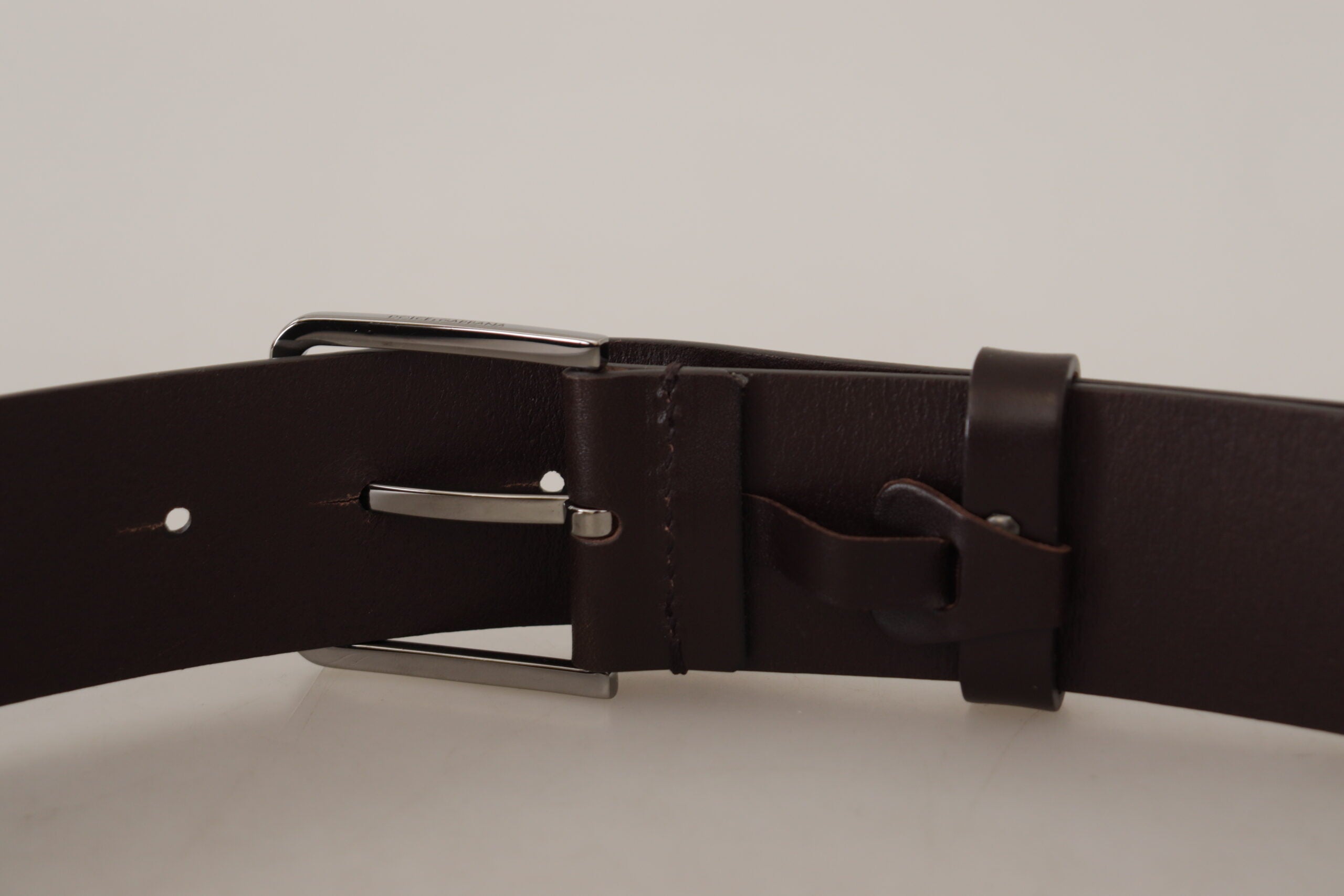 Dolce & Gabbana Elegant Dark Brown Leather Belt - Luksusmuotia Dolce & Gabbana - Tutustu YVES JAVANNI® 