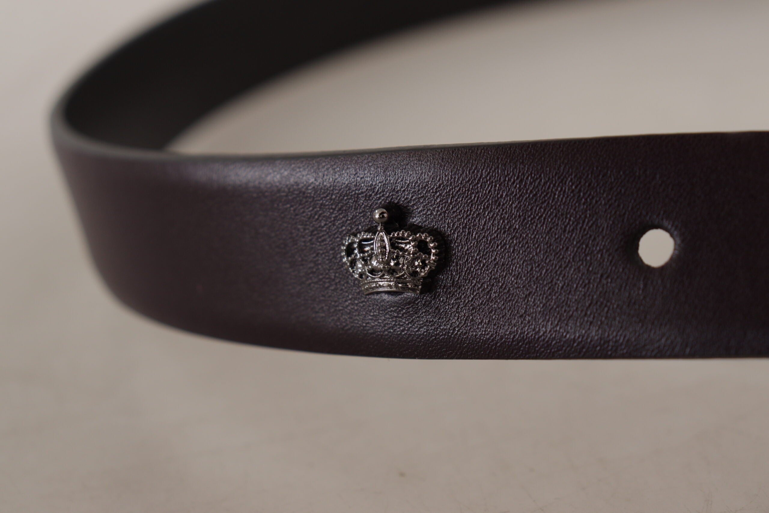 Dolce & Gabbana Elegant Dark Brown Leather Belt - Luksusmuotia Dolce & Gabbana - Tutustu YVES JAVANNI® 