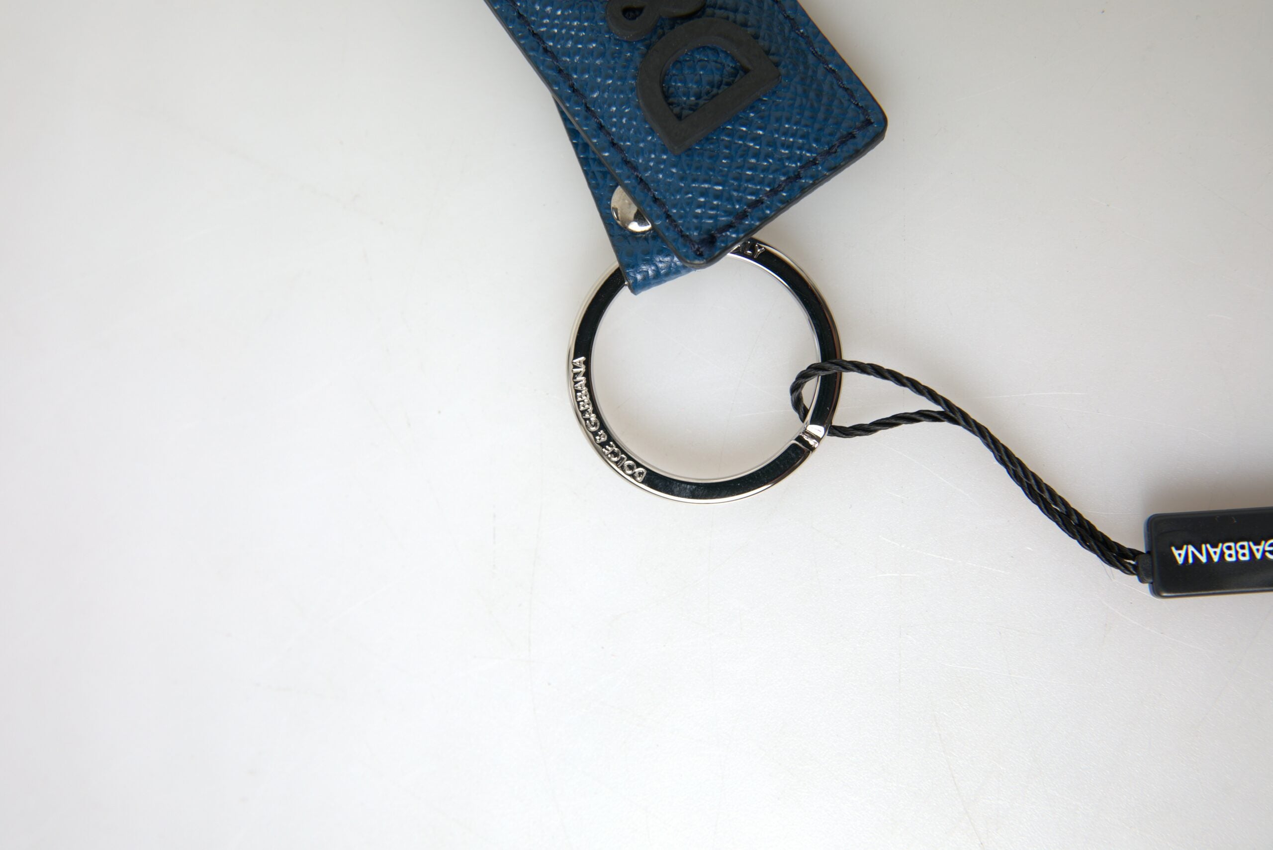 Dolce & Gabbana Elegant Blue Leather Keychain with Silver Accents - Luksusmuotia Dolce & Gabbana - Tutustu YVES JAVANNI® 