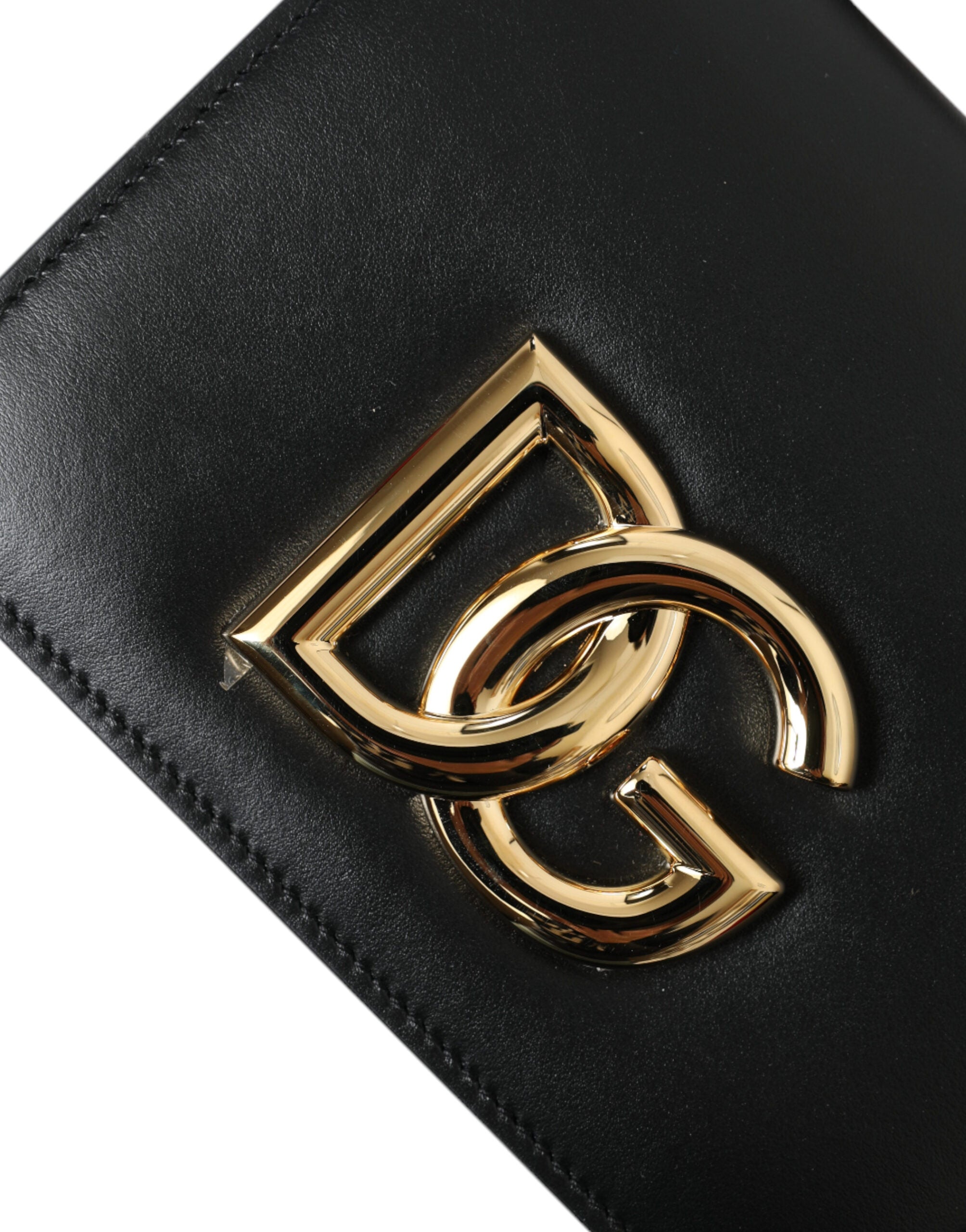 Dolce & Gabbana Elegant Black Leather Belt Bag with Gold Accents - Luksusmuotia Dolce & Gabbana - Tutustu YVES JAVANNI® 