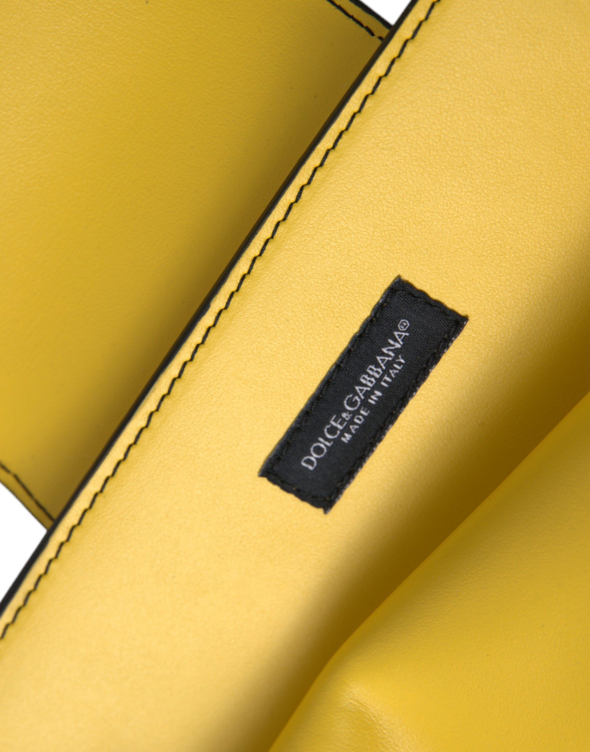 Dolce & Gabbana Exquisite Yellow Leather Eyewear Case - Luksusmuotia Dolce & Gabbana - Tutustu YVES JAVANNI® 