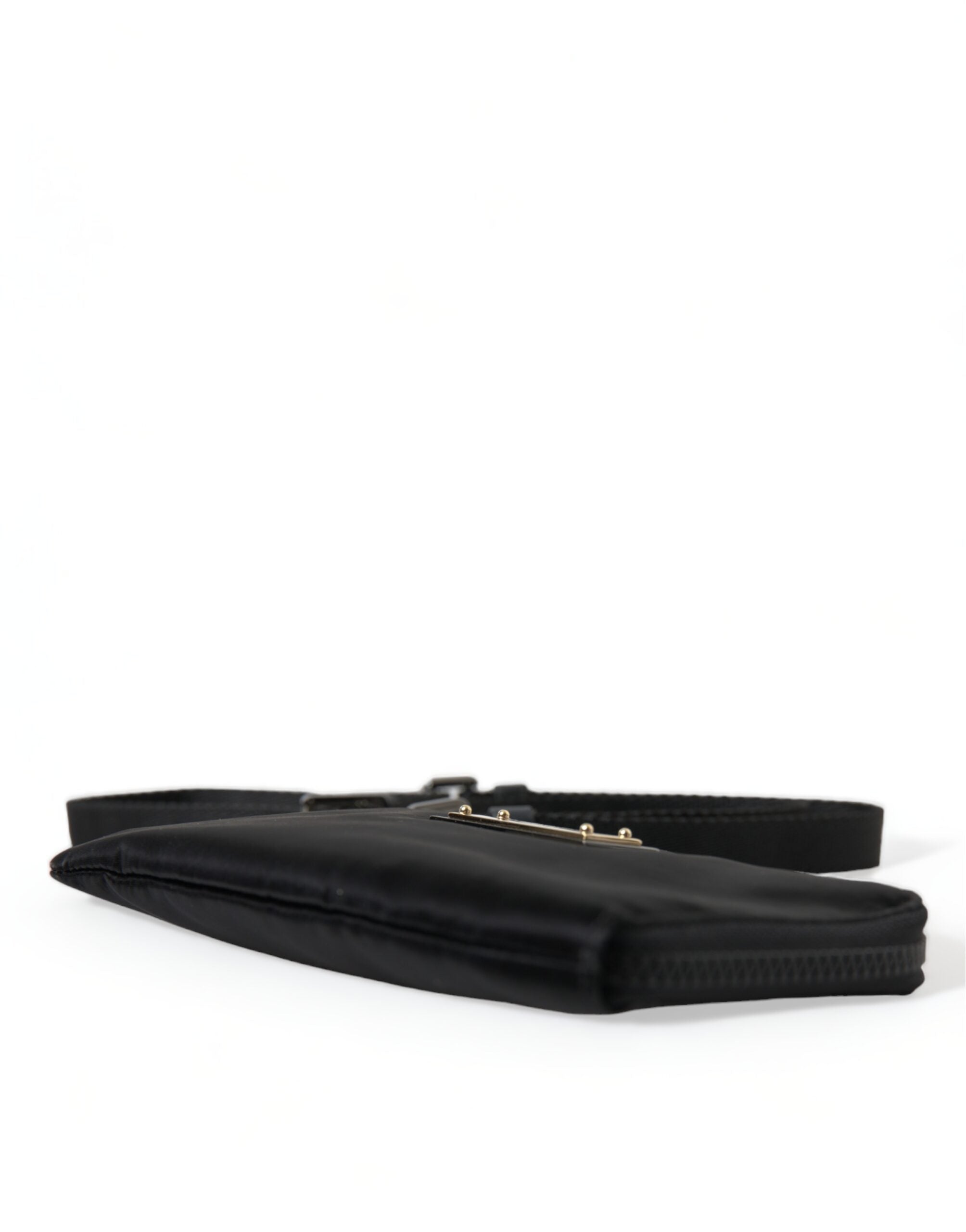 Dolce & Gabbana Elegant Black Nylon & Leather Pouch - Luksusmuotia Dolce & Gabbana - Tutustu YVES JAVANNI® 