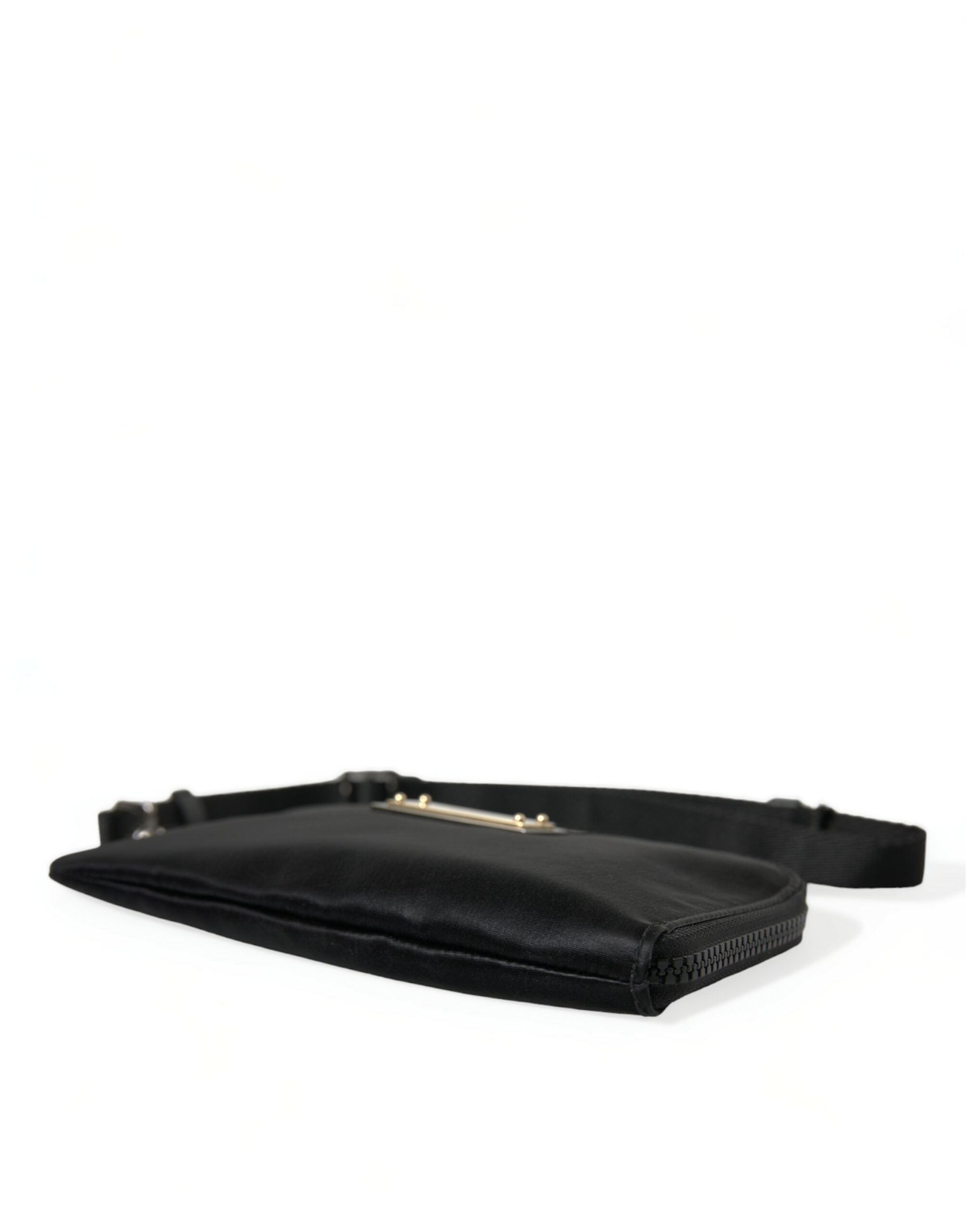 Dolce & Gabbana Elegant Black Nylon Leather Pouch with Silver Details - Luksusmuotia Dolce & Gabbana - Tutustu YVES JAVANNI® 