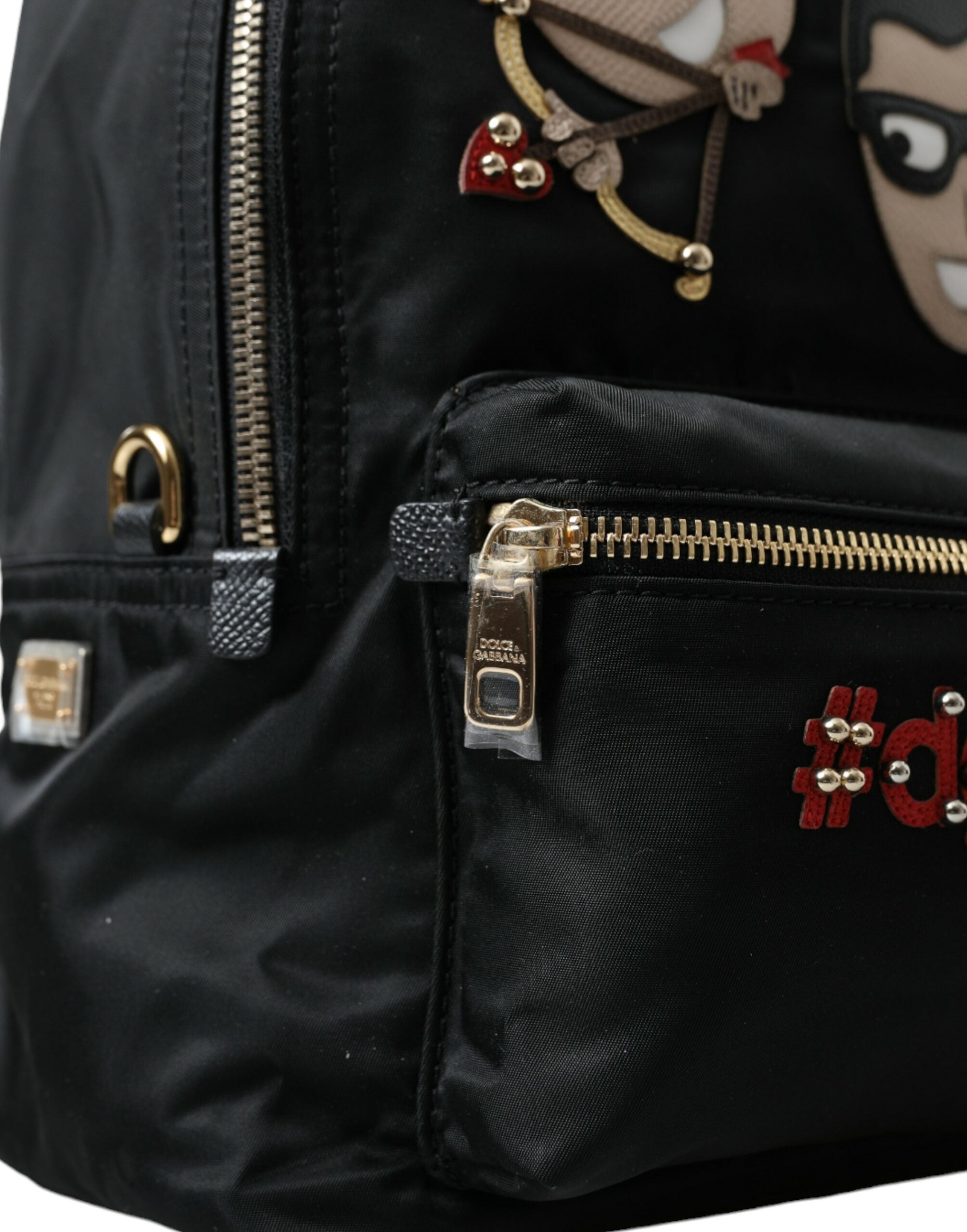 Dolce & Gabbana Elegant Embellished Black Backpack - Luksusmuotia Dolce & Gabbana - Tutustu YVES JAVANNI® 