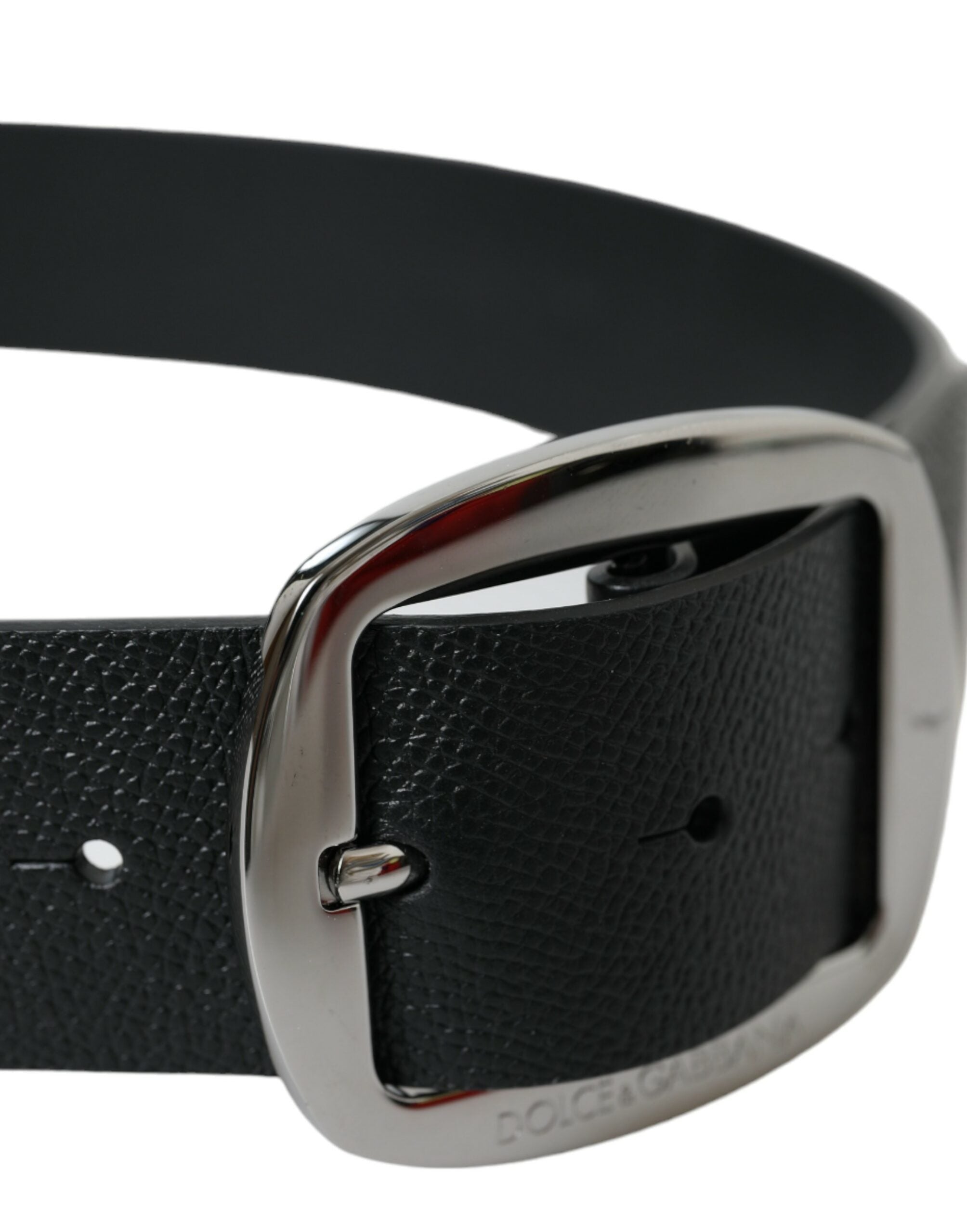 Dolce & Gabbana Elegant Black Leather Belt with Metal Buckle - Luksusmuotia Dolce & Gabbana - Tutustu YVES JAVANNI® 