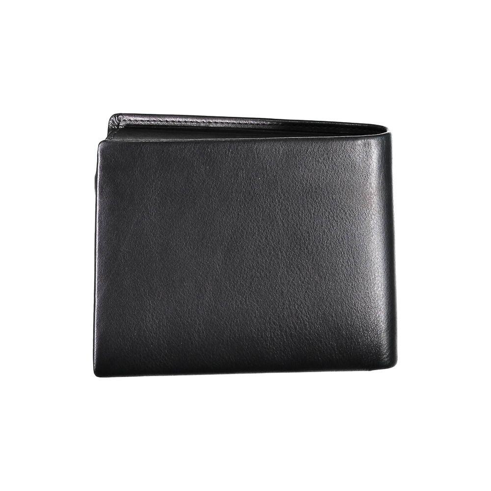 Guess Sleek Black Leather Bifold Wallet - Luksusmuotia Guess Jeans - Tutustu YVES JAVANNI® 