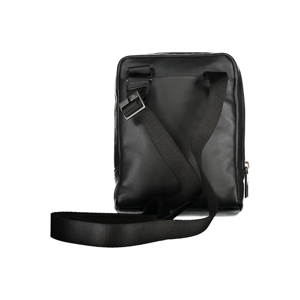 Piquadro Elegant Black Leather Shoulder Bag - Luksusmuotia Piquadro - Tutustu YVES JAVANNI® 