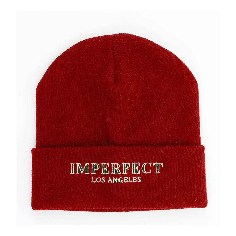 Imperfect "Red Acrylic Women Hat" - Luksuslaukut ja asusteet Imperfect - Tutustu YVES JAVANNI® 