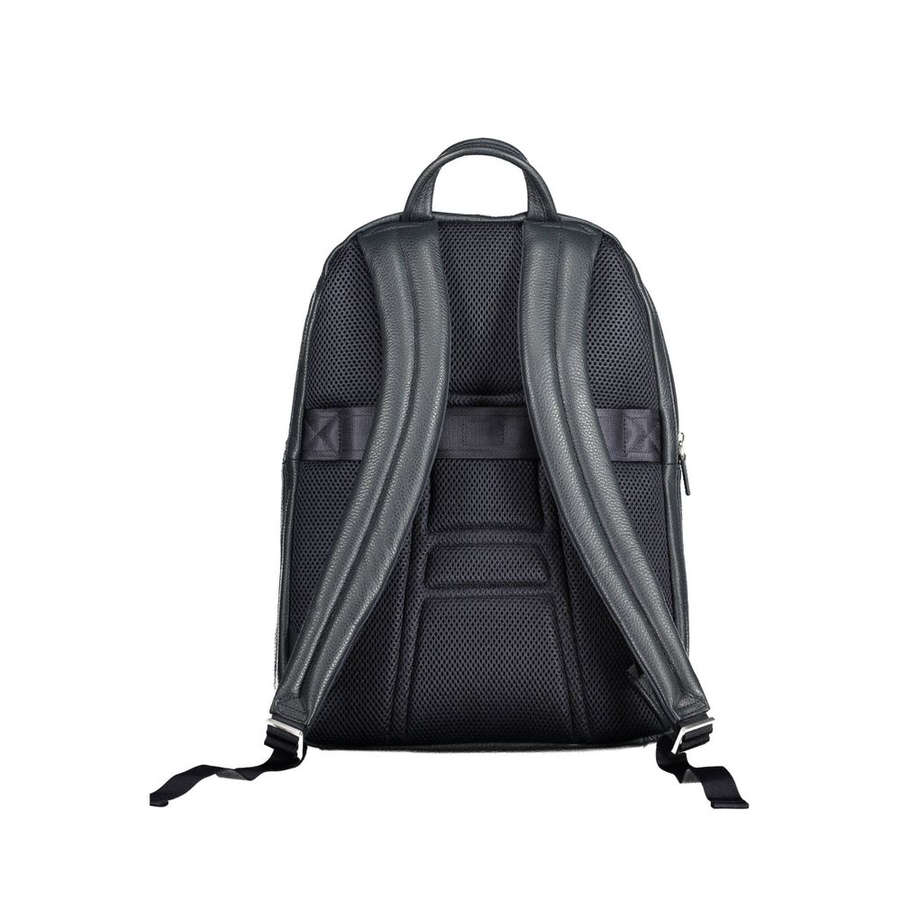 Piquadro Sleek Blue Leather Backpack with Laptop Compartment - Luksusmuotia Piquadro - Tutustu YVES JAVANNI® 