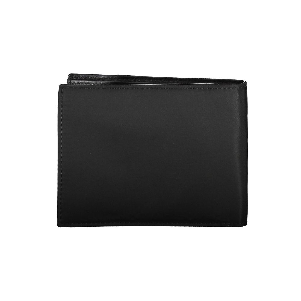 Piquadro Eco-Chic Contrast Detailed Black Wallet - Luksusmuotia Piquadro - Tutustu YVES JAVANNI® 