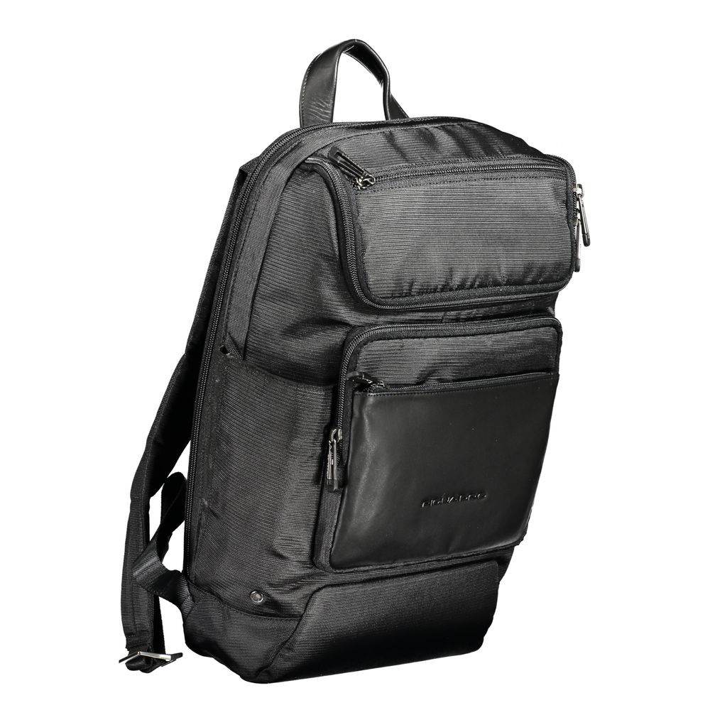 Piquadro Eco-Conscious Chic Urban Backpack - Luksusmuotia Piquadro - Tutustu YVES JAVANNI® 