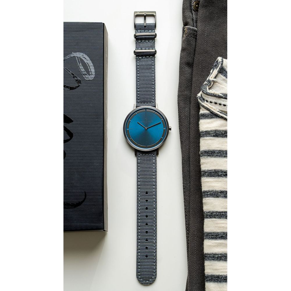 Pierre Cardin Gray Men Watch - Luksusmuotia Pierre Cardin - Tutustu YVES JAVANNI® 