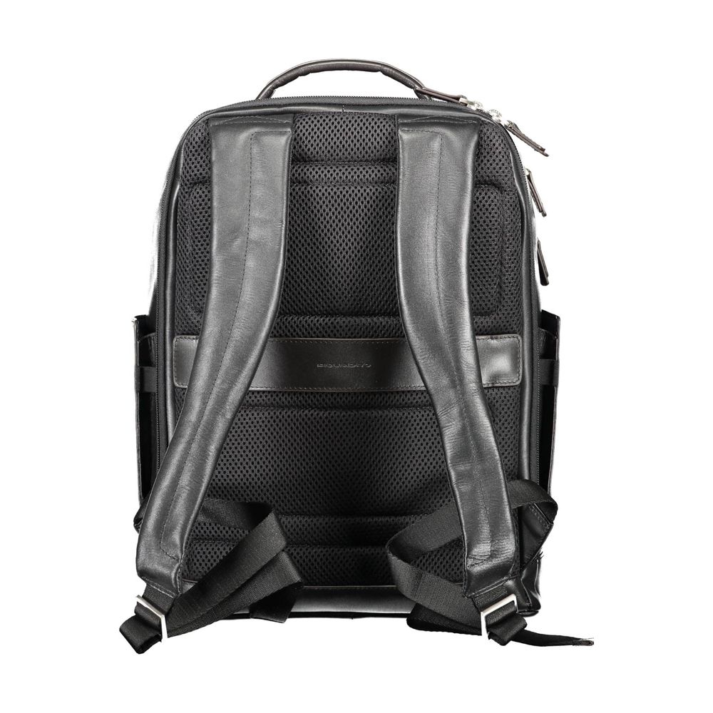 Piquadro Black Nylon Backpack - Luksusmuotia Piquadro - Tutustu YVES JAVANNI® 