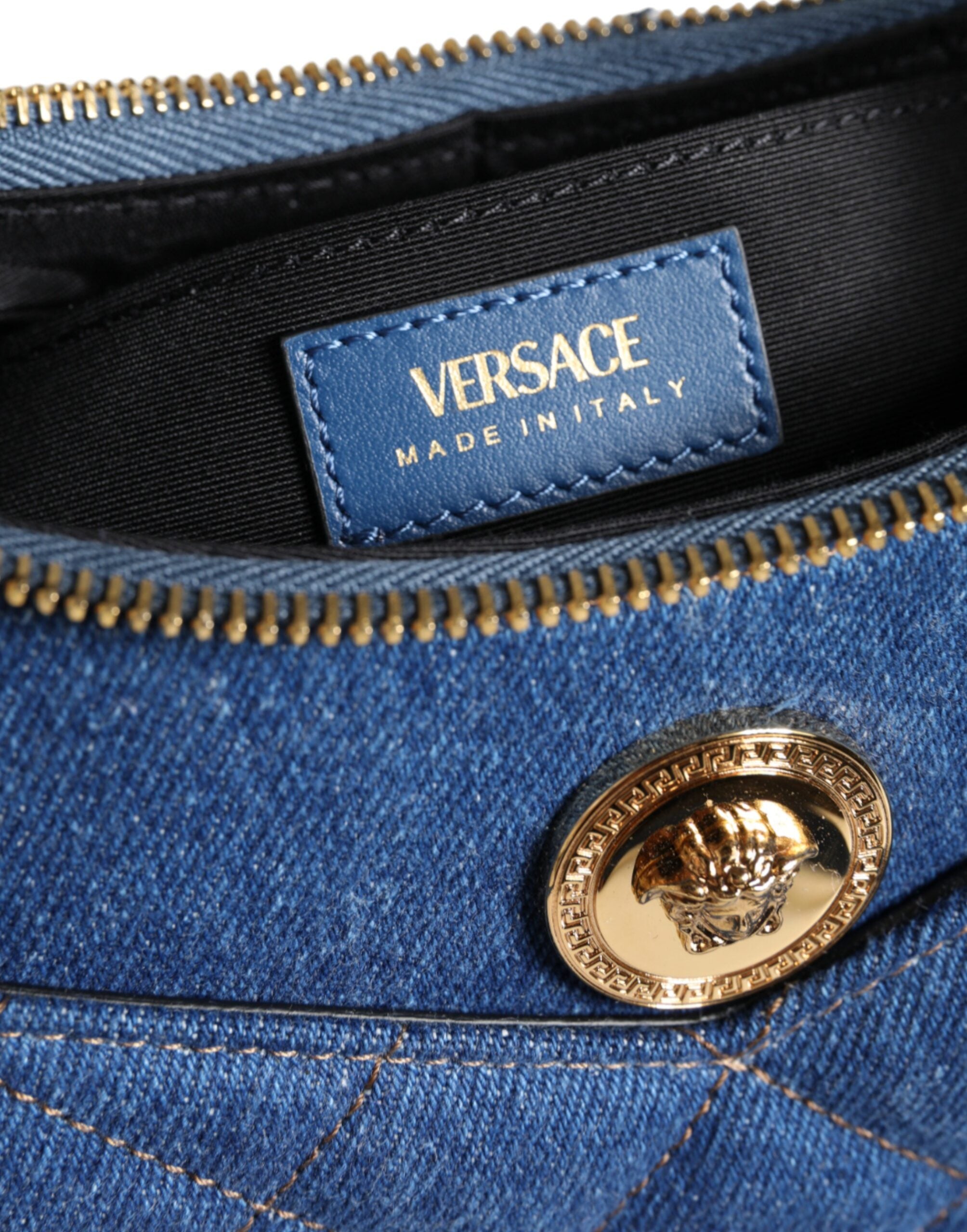 Versace Blue Quilted Denim Leather Top Handle Shoulder Bag - Luksuslaukut ja asusteet Versace - Tutustu YVES JAVANNI® 