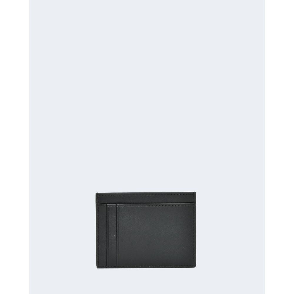 Armani Exchange Black Leather Wallet - Luksuslaukut ja asusteet Armani Exchange - Tutustu YVES JAVANNI® 