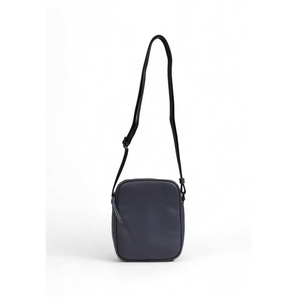 Armani Exchange Blue Polyethylene Bag - Luksuslaukut ja asusteet Armani Exchange - Tutustu YVES JAVANNI® 