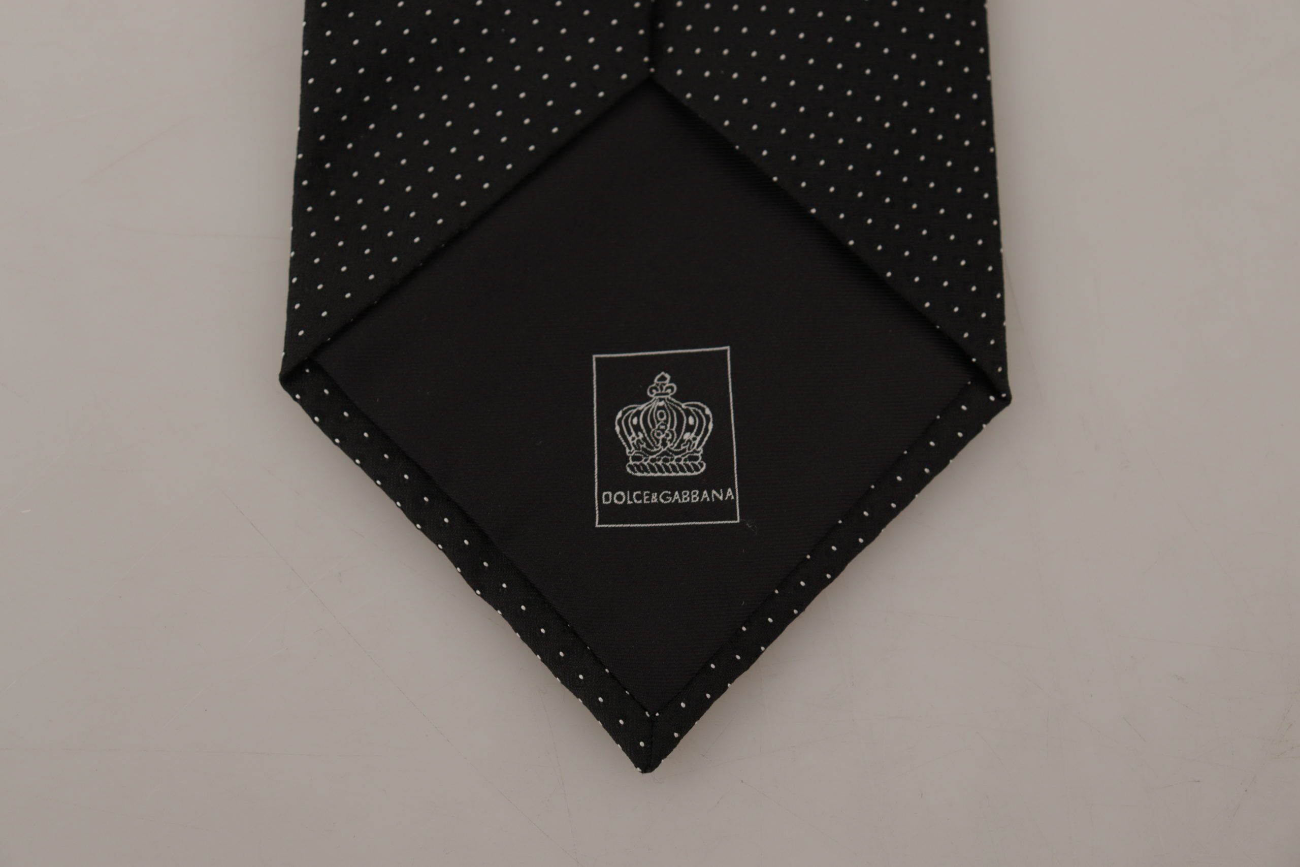 Dolce & Gabbana Elegant Polka Dot Silk Bow Tie - Luksusmuotia Dolce & Gabbana - Tutustu YVES JAVANNI® 