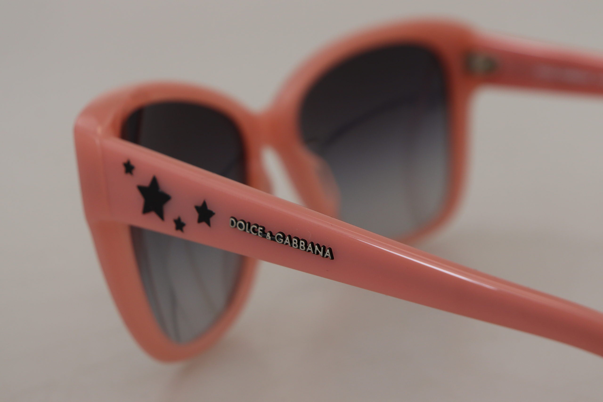 Dolce & Gabbana Elegant Pink Gradient Sunglasses - Luksusmuotia Dolce & Gabbana - Tutustu YVES JAVANNI® 