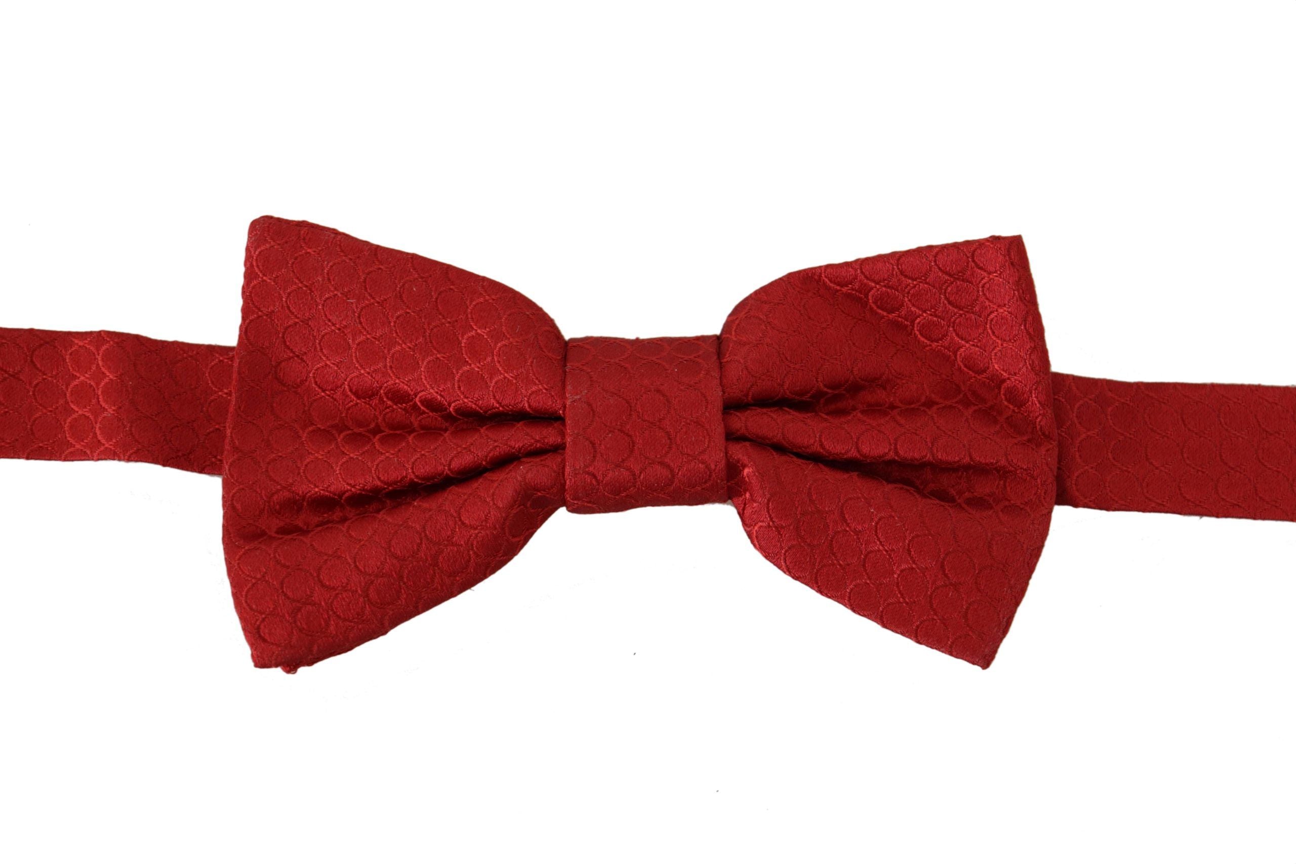 Dolce & Gabbana Elegant Red Silk Tied Bow Tie - Luksusmuotia Dolce & Gabbana - Tutustu YVES JAVANNI® 