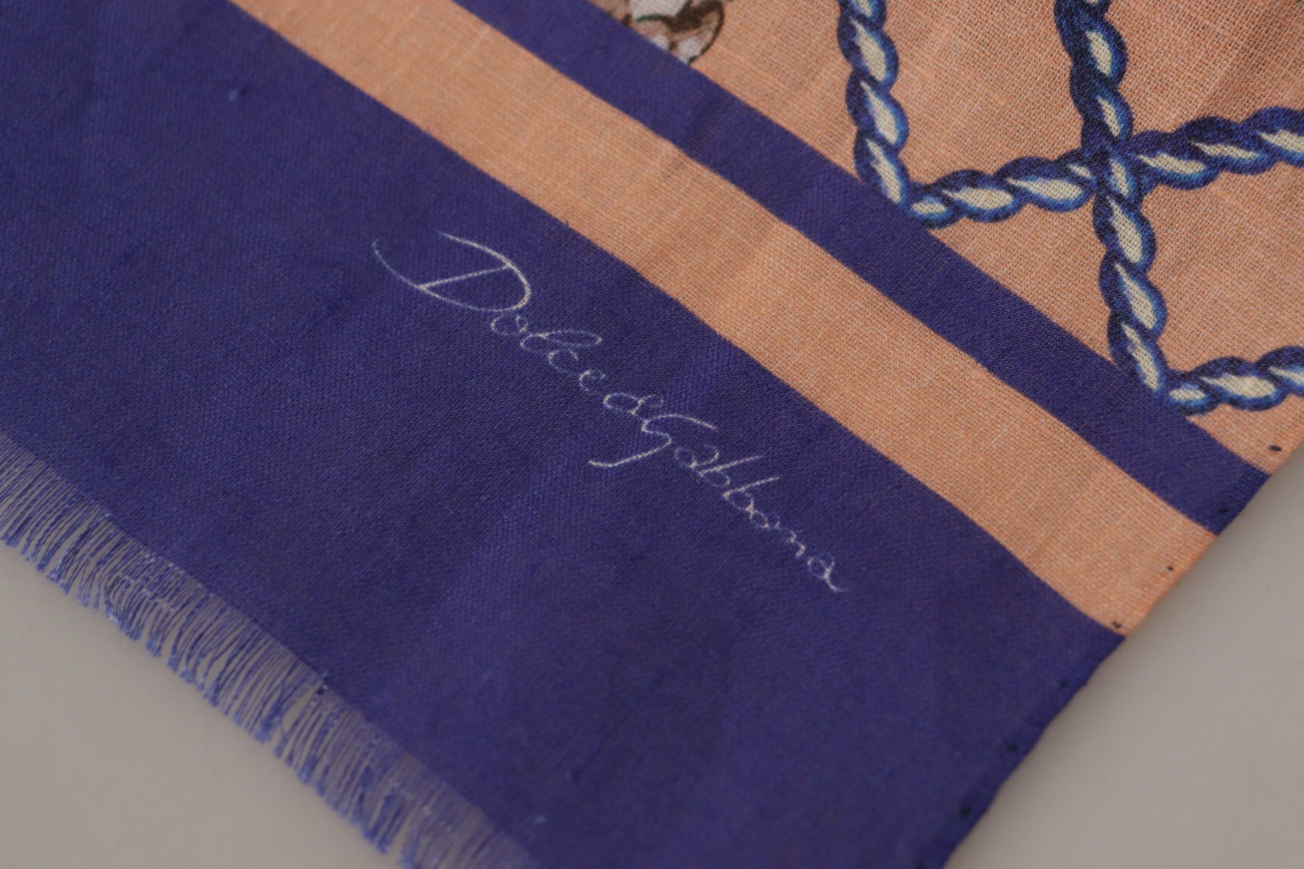 Dolce & Gabbana Multicolor Seashell Linen Scarf for Men - Luksusmuotia Dolce & Gabbana - Tutustu YVES JAVANNI® 